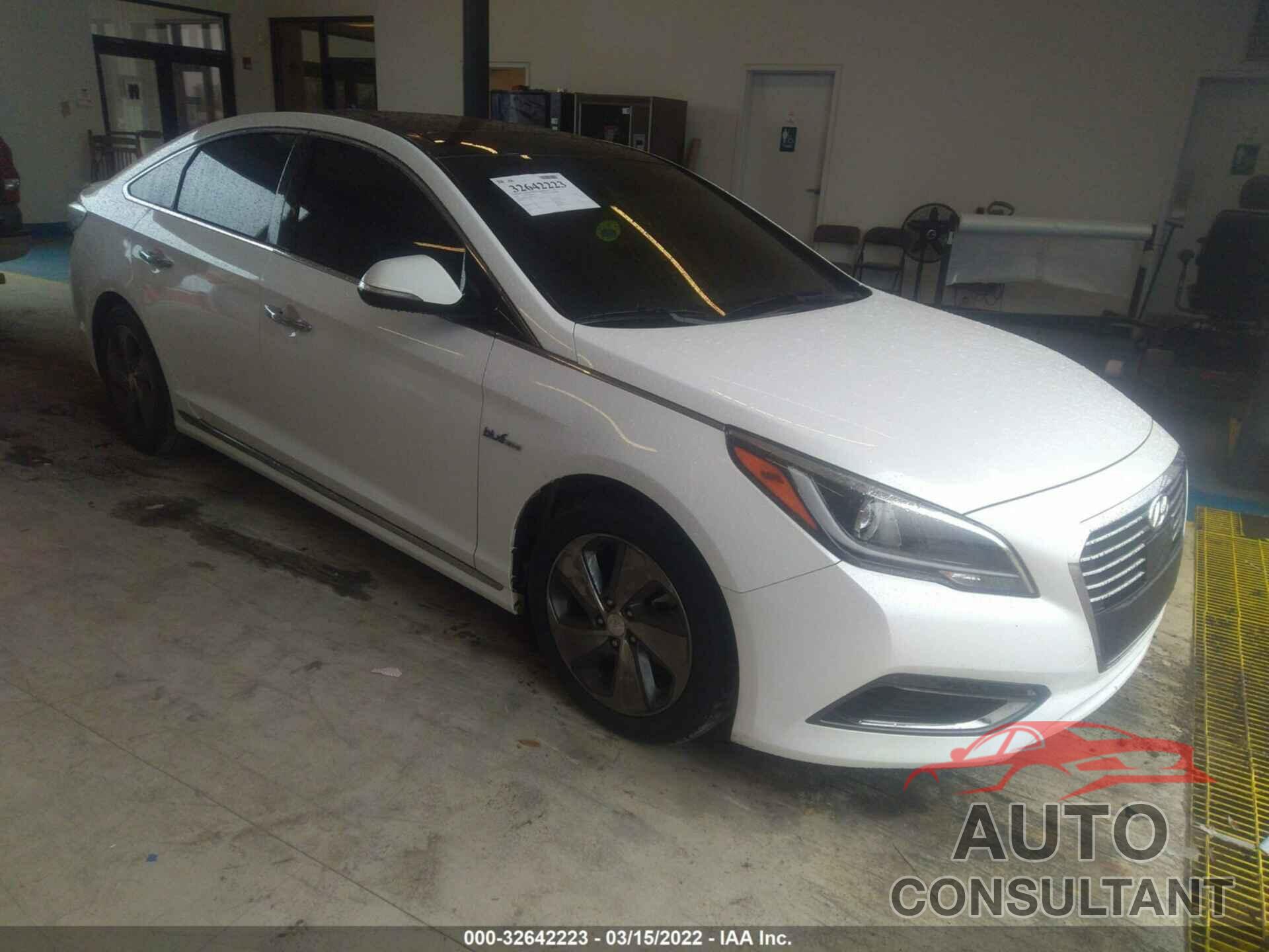 HYUNDAI SONATA HYBRID 2017 - KMHE34L15HA058518