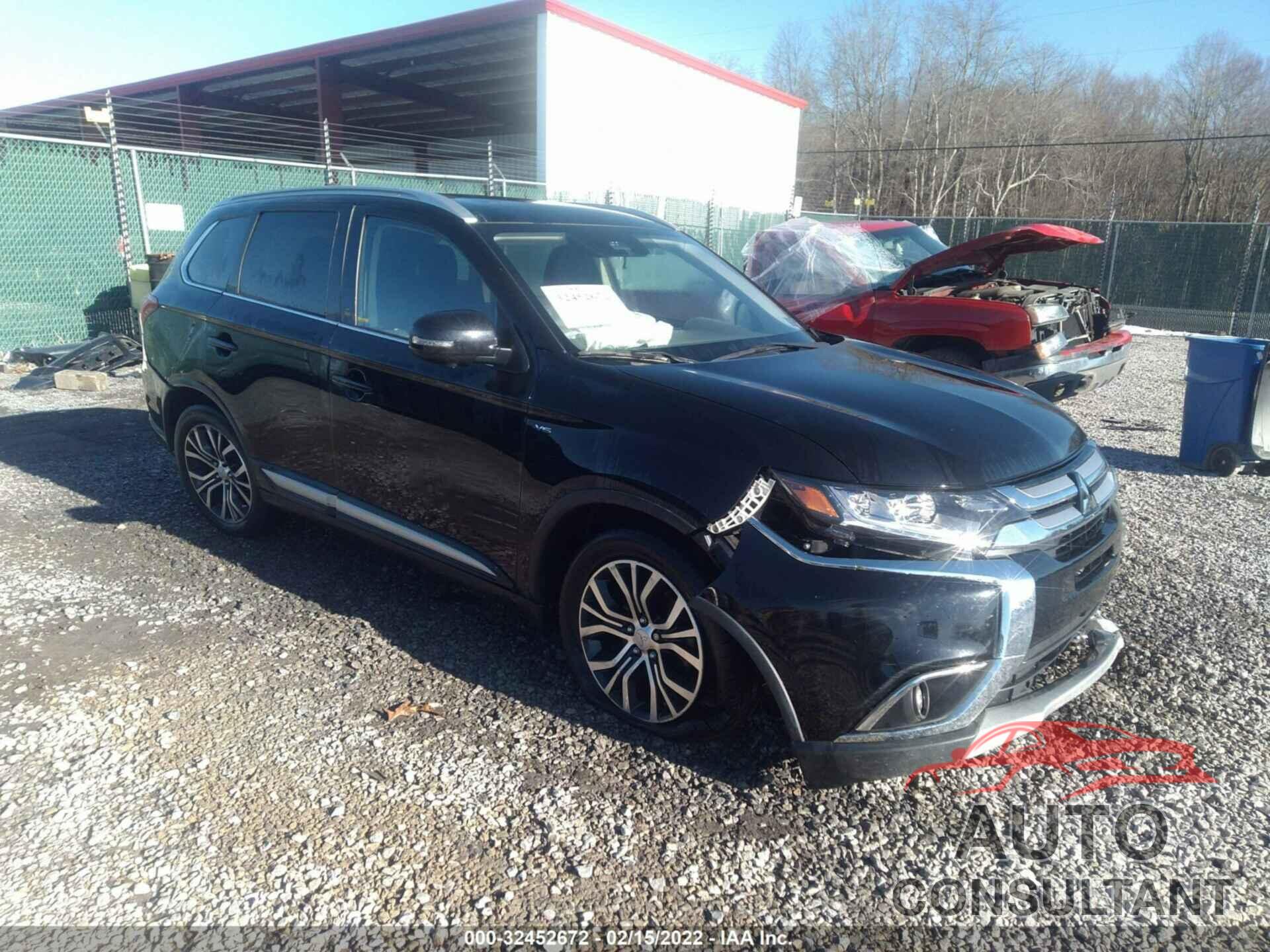 MITSUBISHI OUTLANDER 2018 - JA4JZ4AX8JZ059124