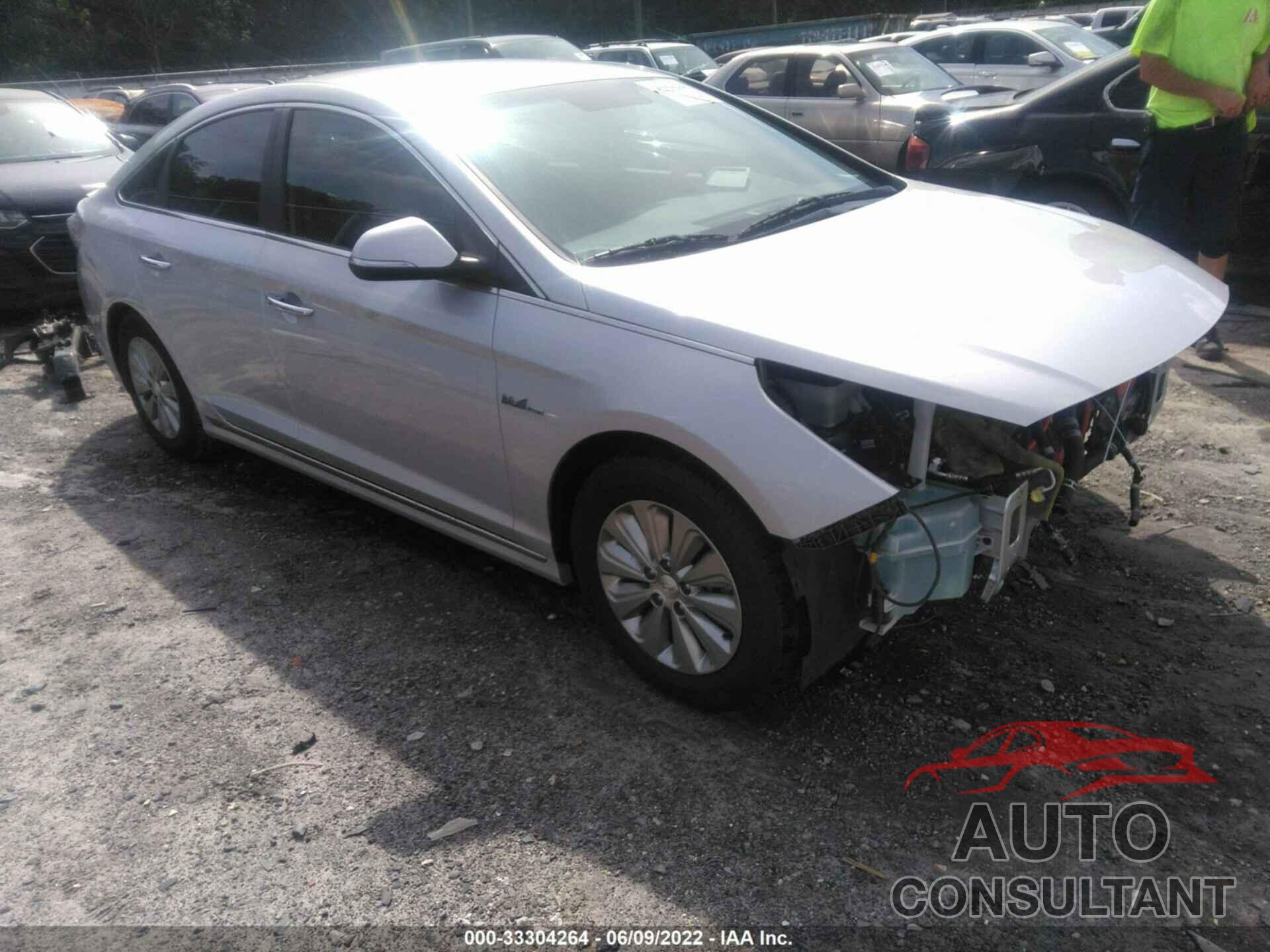 HYUNDAI SONATA HYBRID 2016 - KMHE24L15GA027187