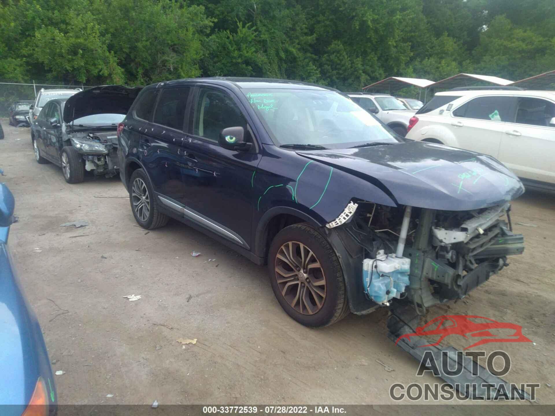 MITSUBISHI OUTLANDER 2018 - JA4AZ3A39JZ058412