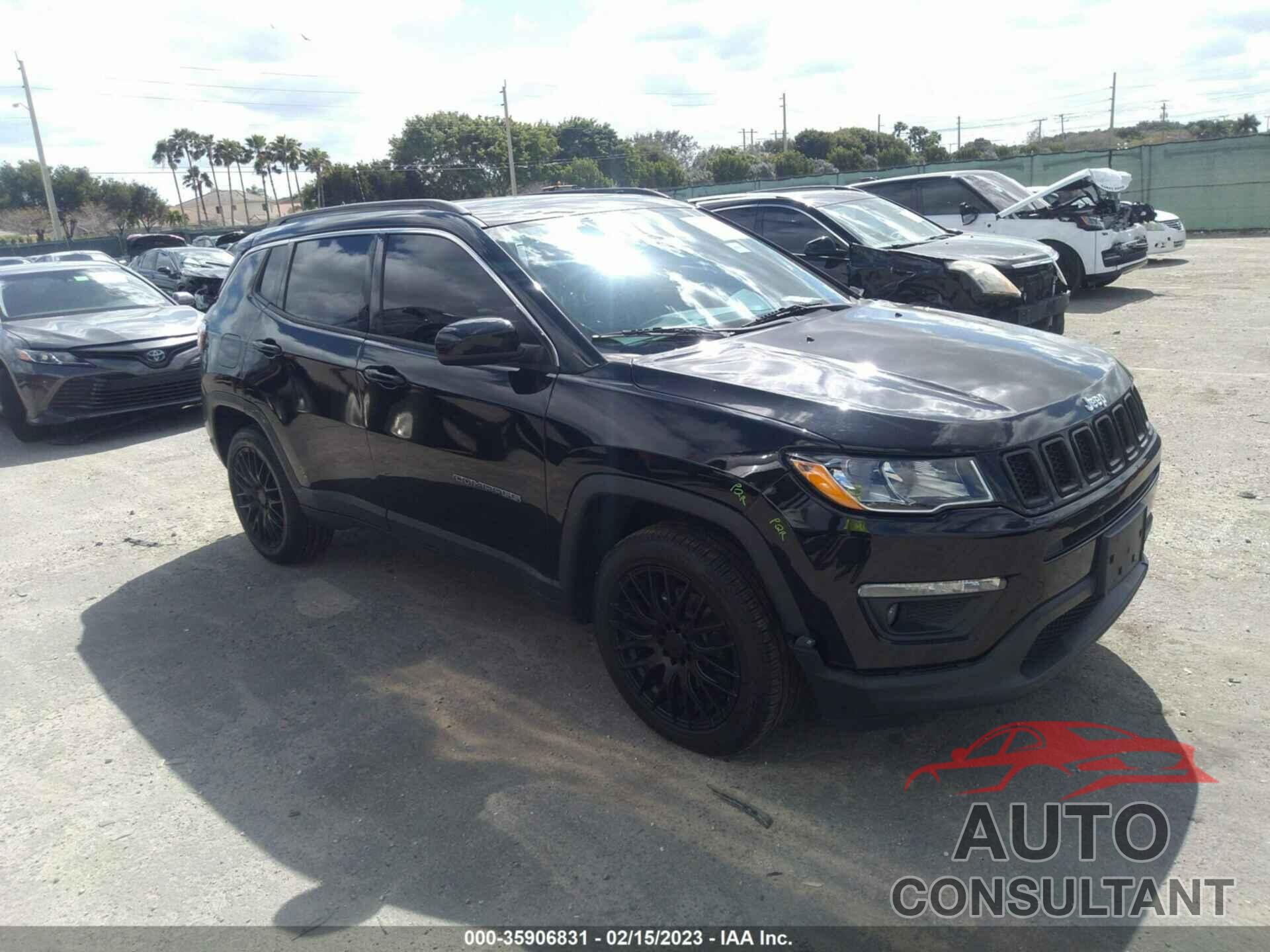 JEEP COMPASS 2018 - 3C4NJDBB4JT479827