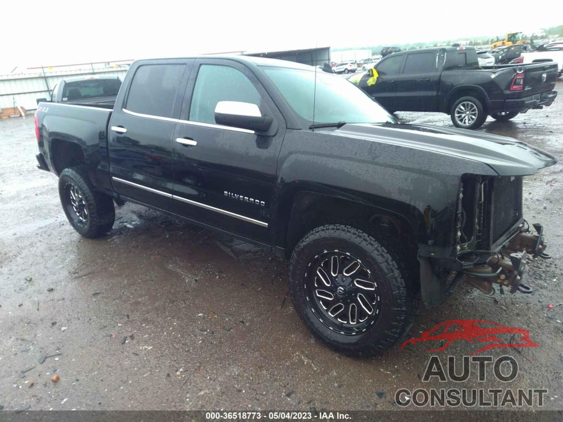 CHEVROLET SILVERADO 1500 2018 - 3GCUKSEJ4JG555684