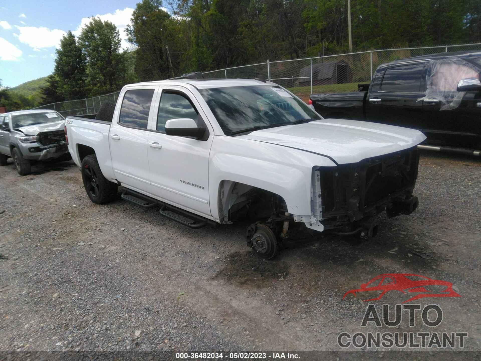 CHEVROLET SILVERADO 1500 2018 - 3GCUKSEC7JG507064