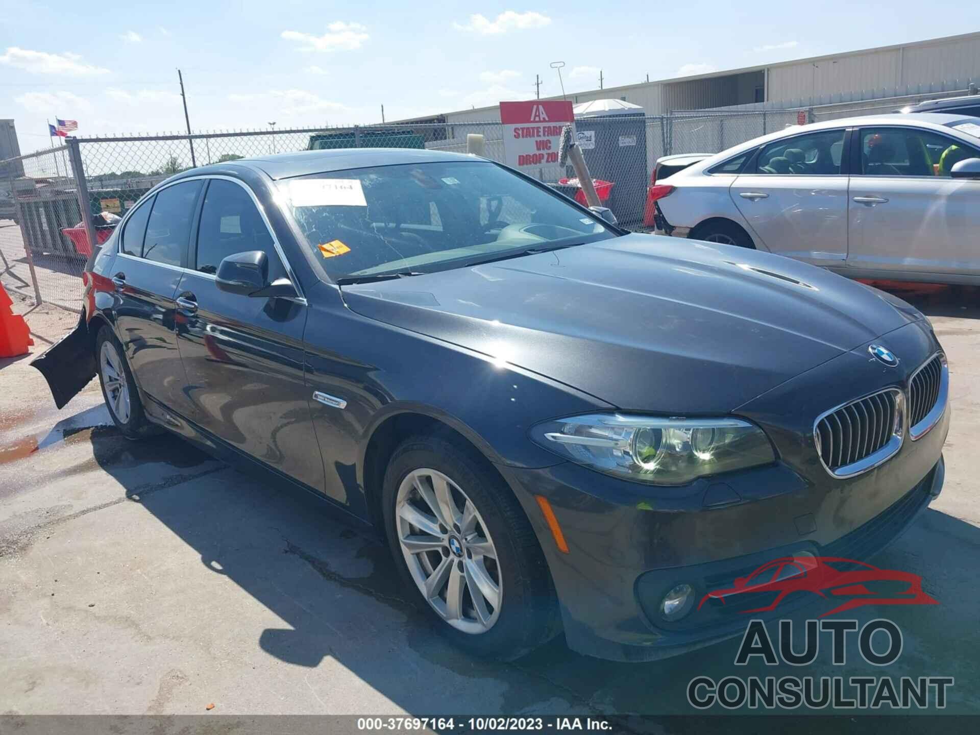 BMW 528I 2016 - WBA5A5C50GG348466