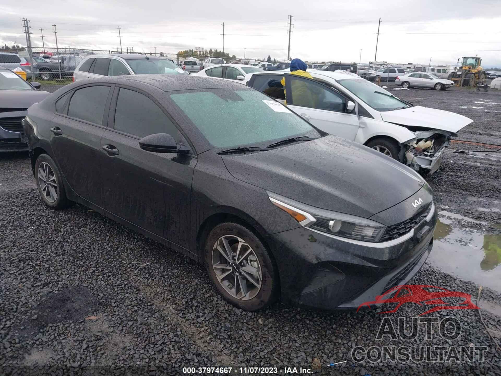 KIA FORTE 2022 - 3KPF24AD4NE499008