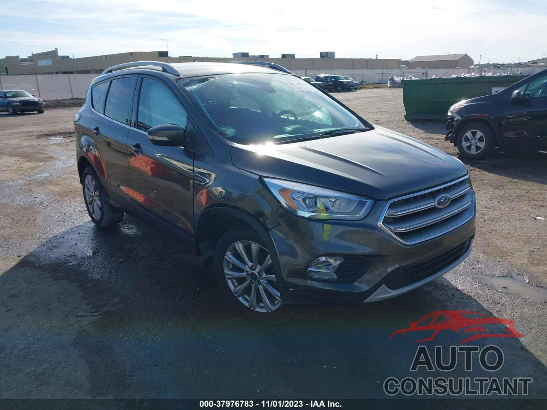 FORD ESCAPE 2017 - 1FMCU0JD8HUC89776