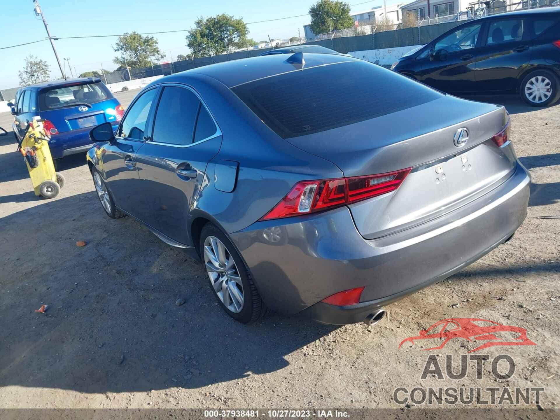 LEXUS IS 2016 - JTHBA1D21G5028358