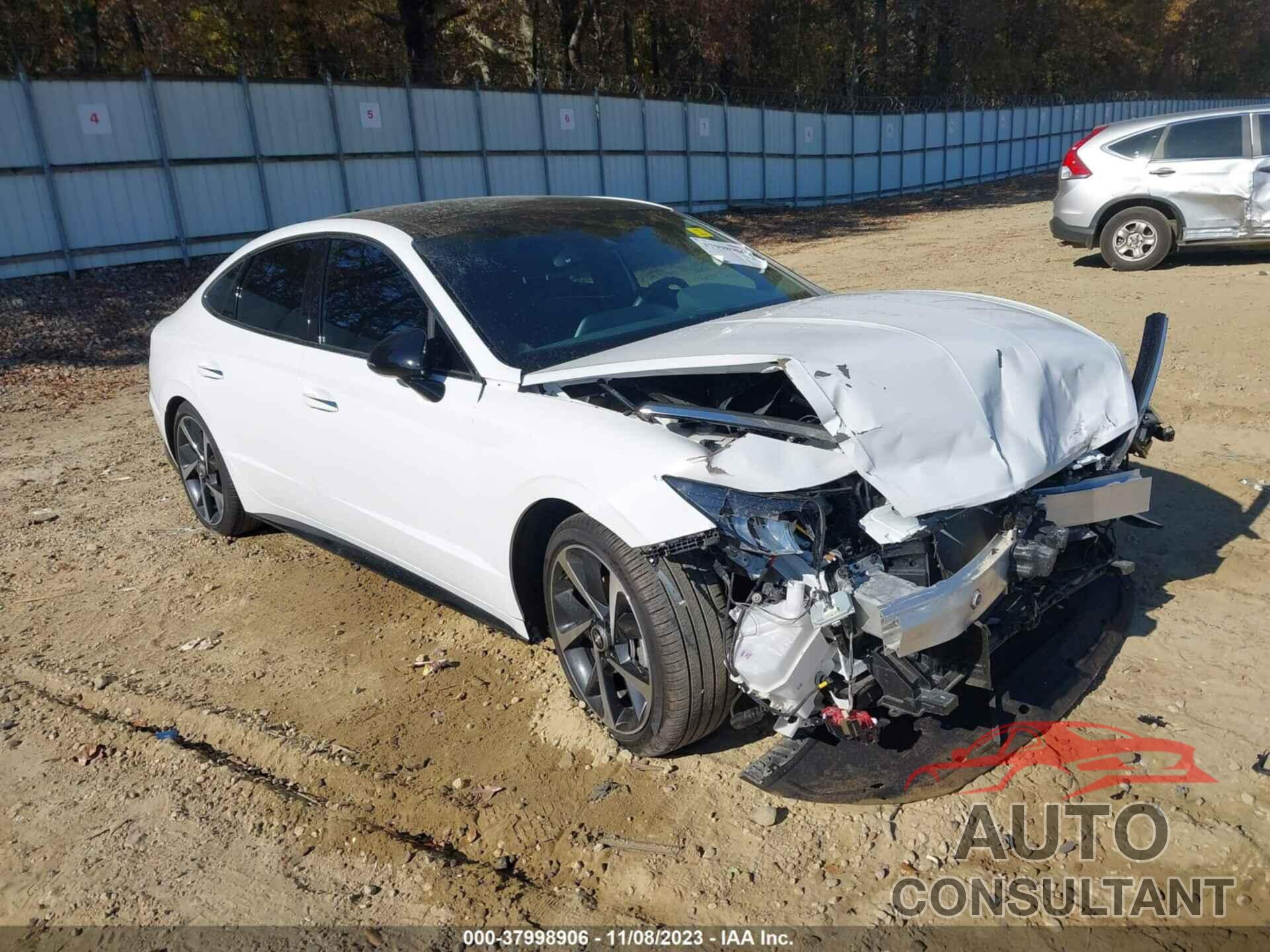 HYUNDAI SONATA 2023 - KMHL44J24PA274455