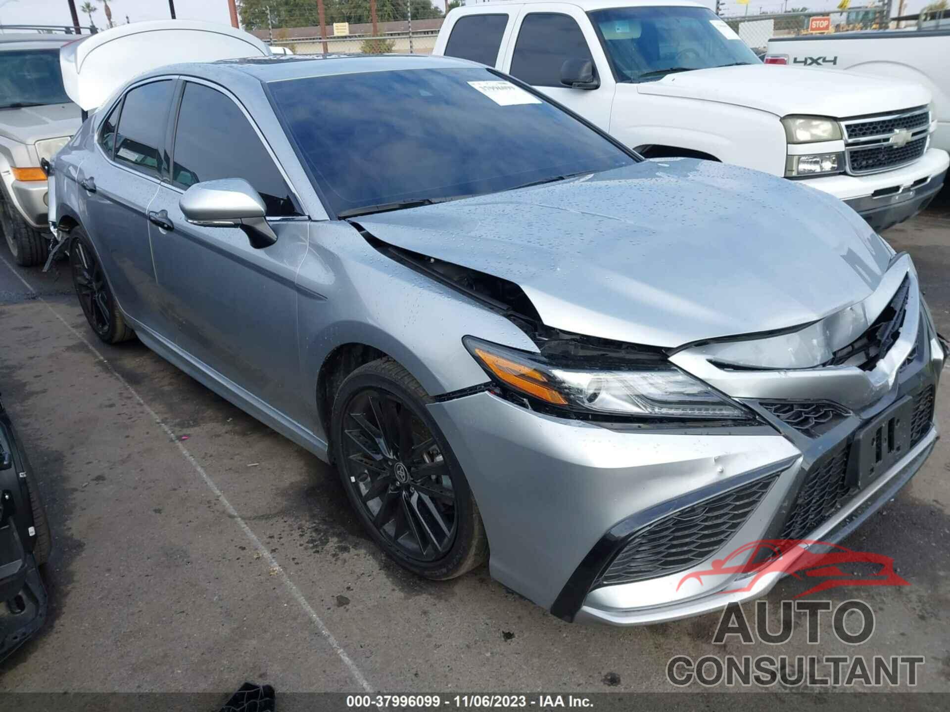 TOYOTA CAMRY 2022 - 4T1K61AK3NU705397