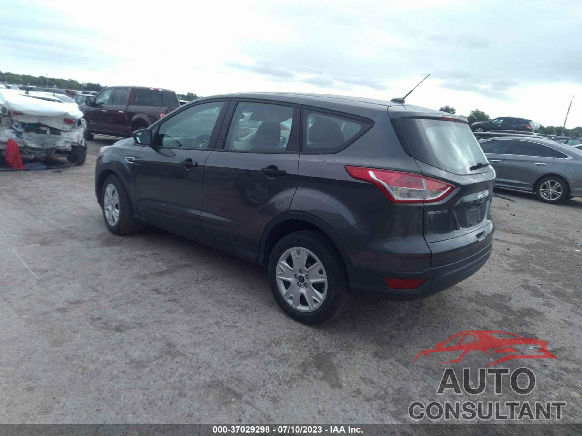 FORD ESCAPE 2016 - 1FMCU0F70GUC25913