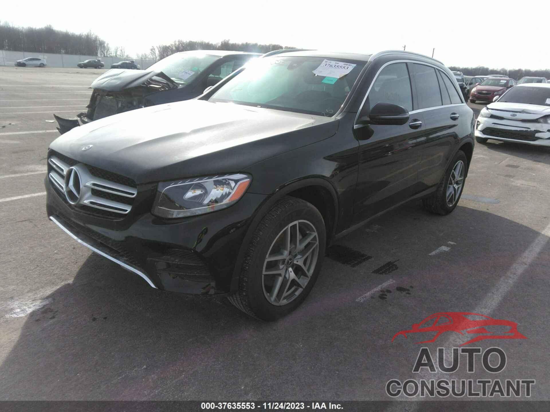 MERCEDES-BENZ GLC 300 2019 - WDC0G4KB0KV129485