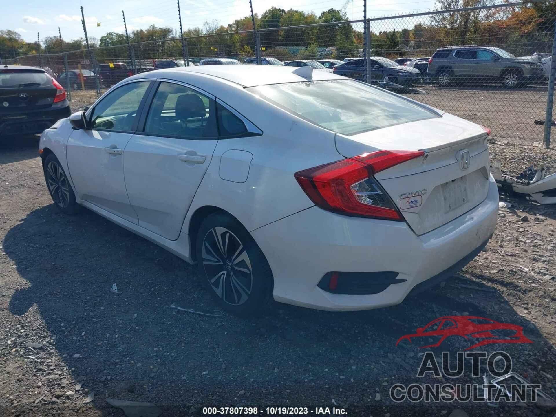 HONDA CIVIC 2018 - JHMFC1F76JX010499