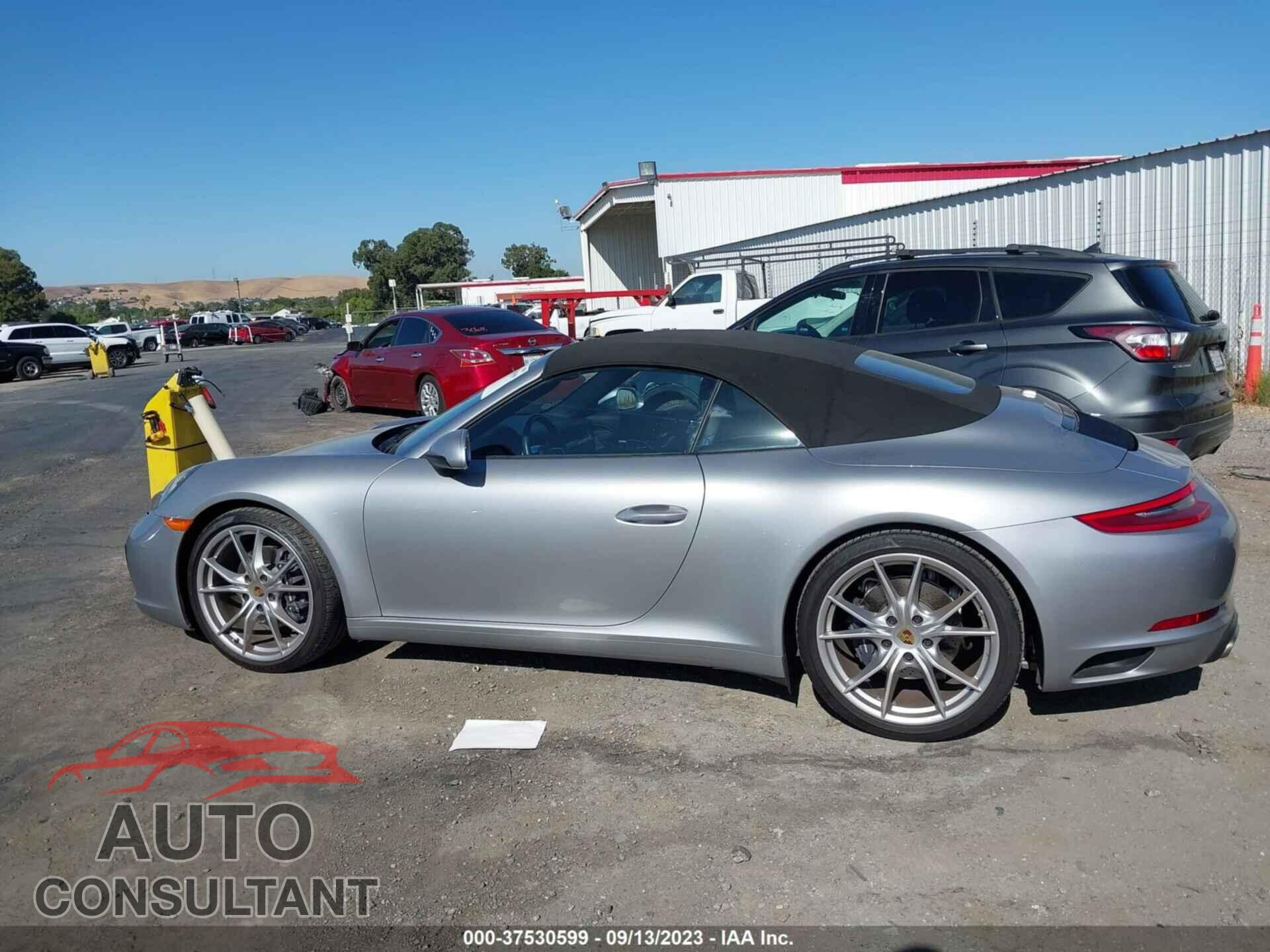 PORSCHE 911 2017 - WP0CA2A93HS141163