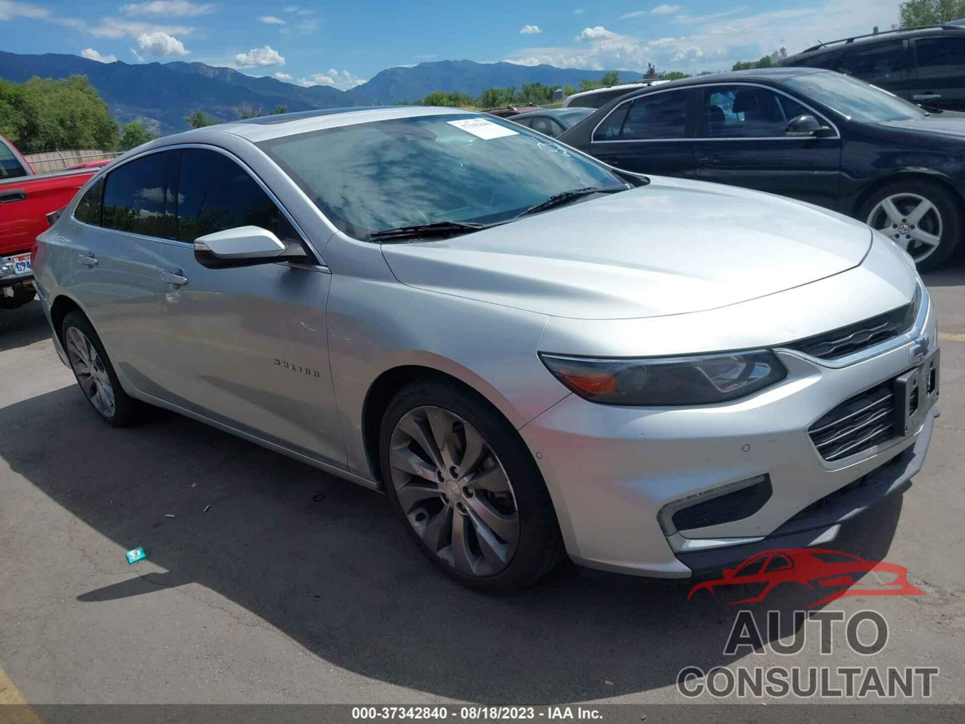CHEVROLET MALIBU 2017 - 1G1ZH5SX6HF233020