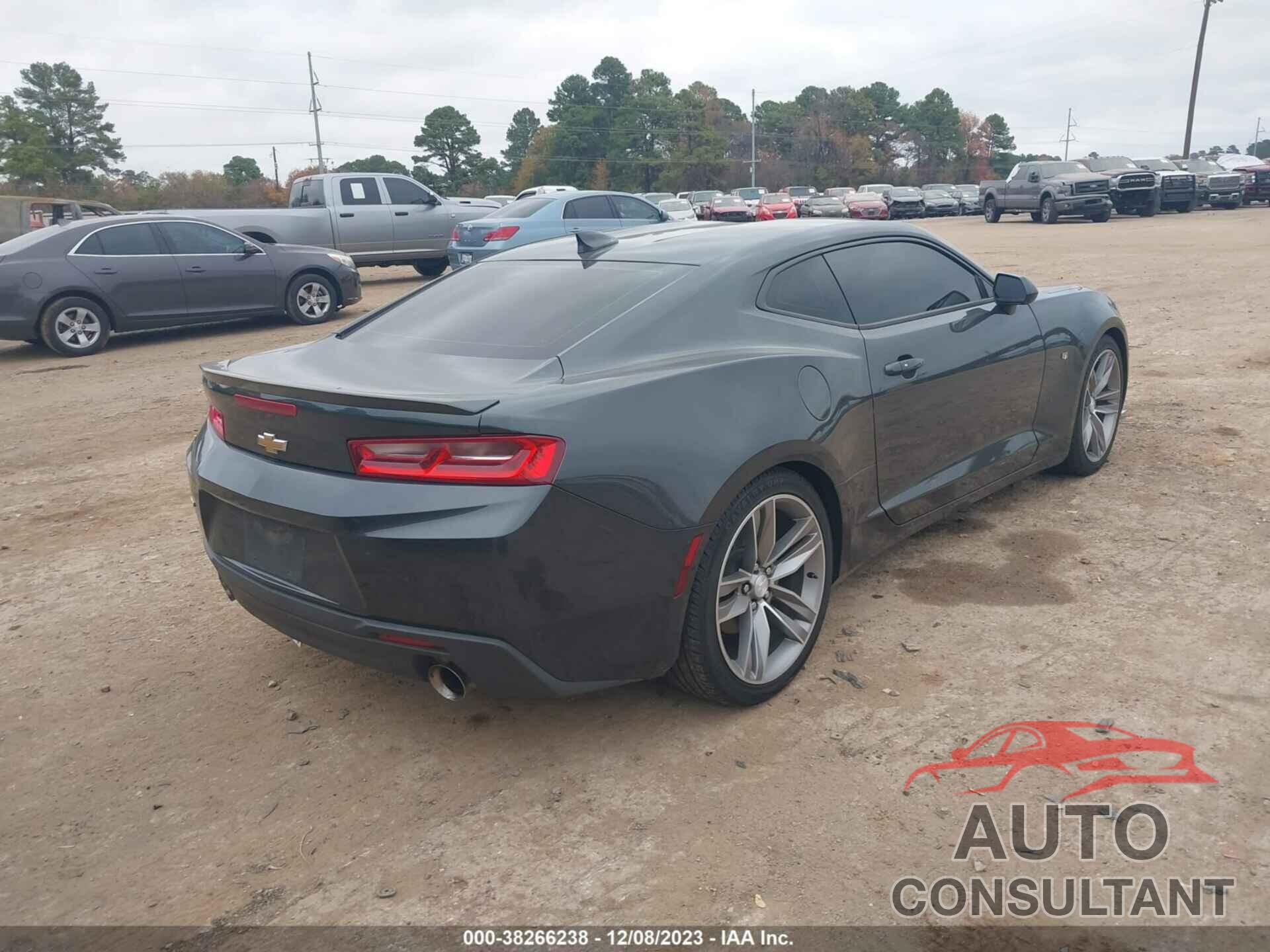 CHEVROLET CAMARO 2018 - 1G1FB1RX7J0138235