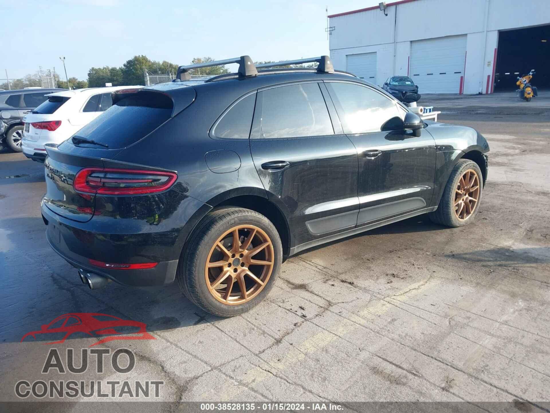 PORSCHE MACAN 2017 - WP1AB2A52HLB14871