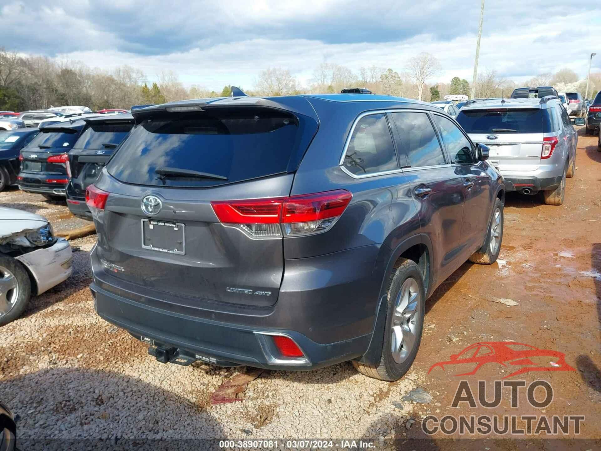 TOYOTA HIGHLANDER 2017 - 5TDDZRFH7H5463920