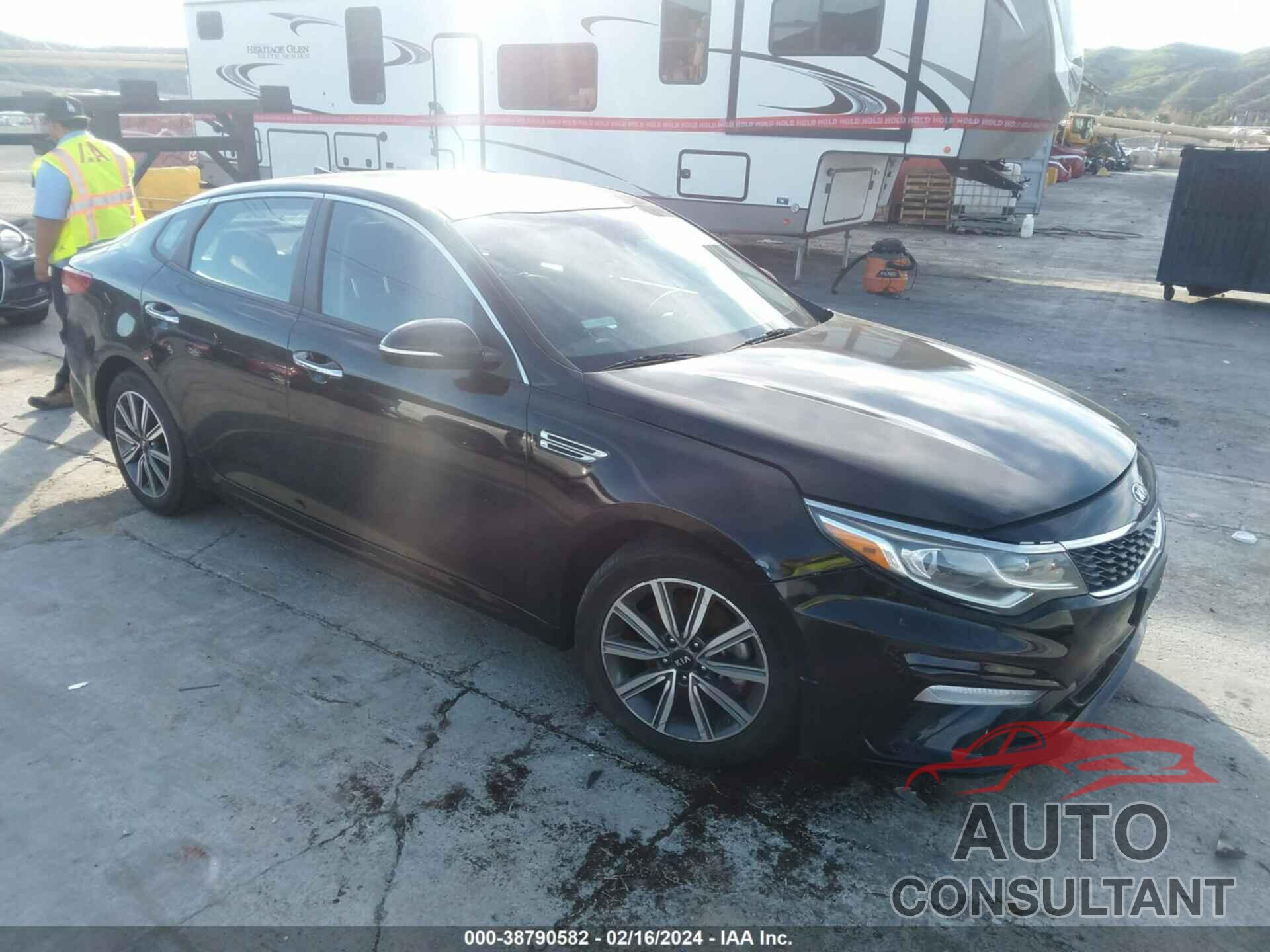 KIA OPTIMA 2019 - 5XXGT4L39KG355799