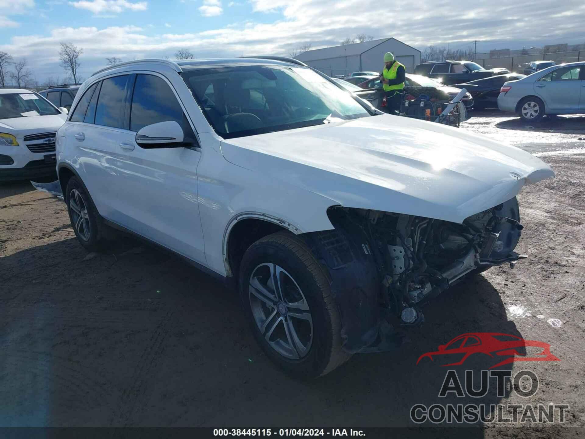 MERCEDES-BENZ GLC 300 2017 - WDC0G4KB6HF120874