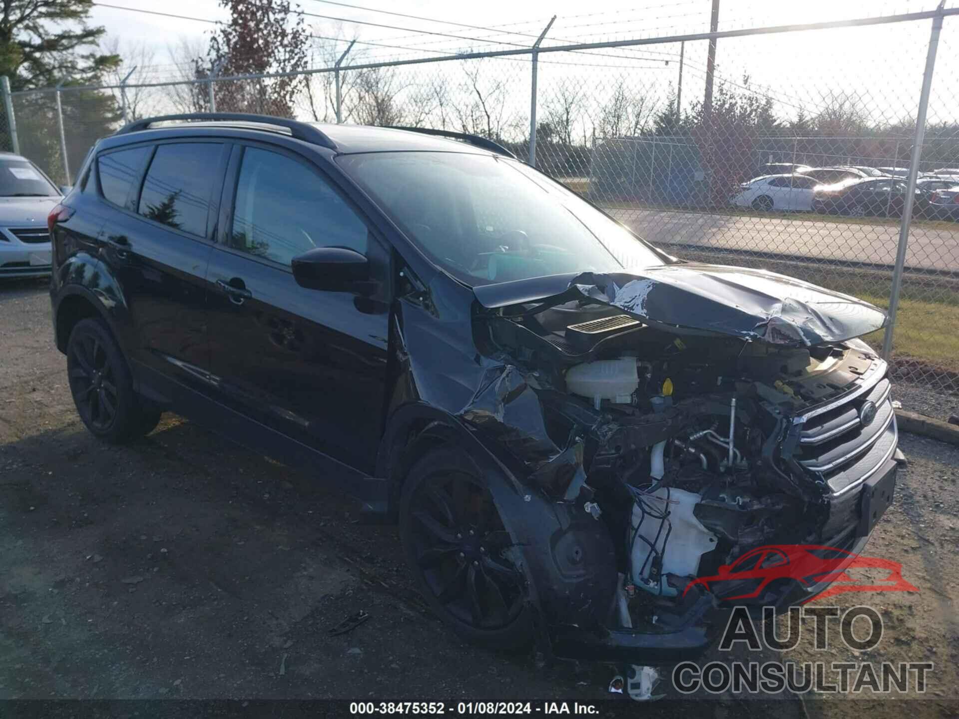 FORD ESCAPE 2019 - 1FMCU9GD1KUC33519