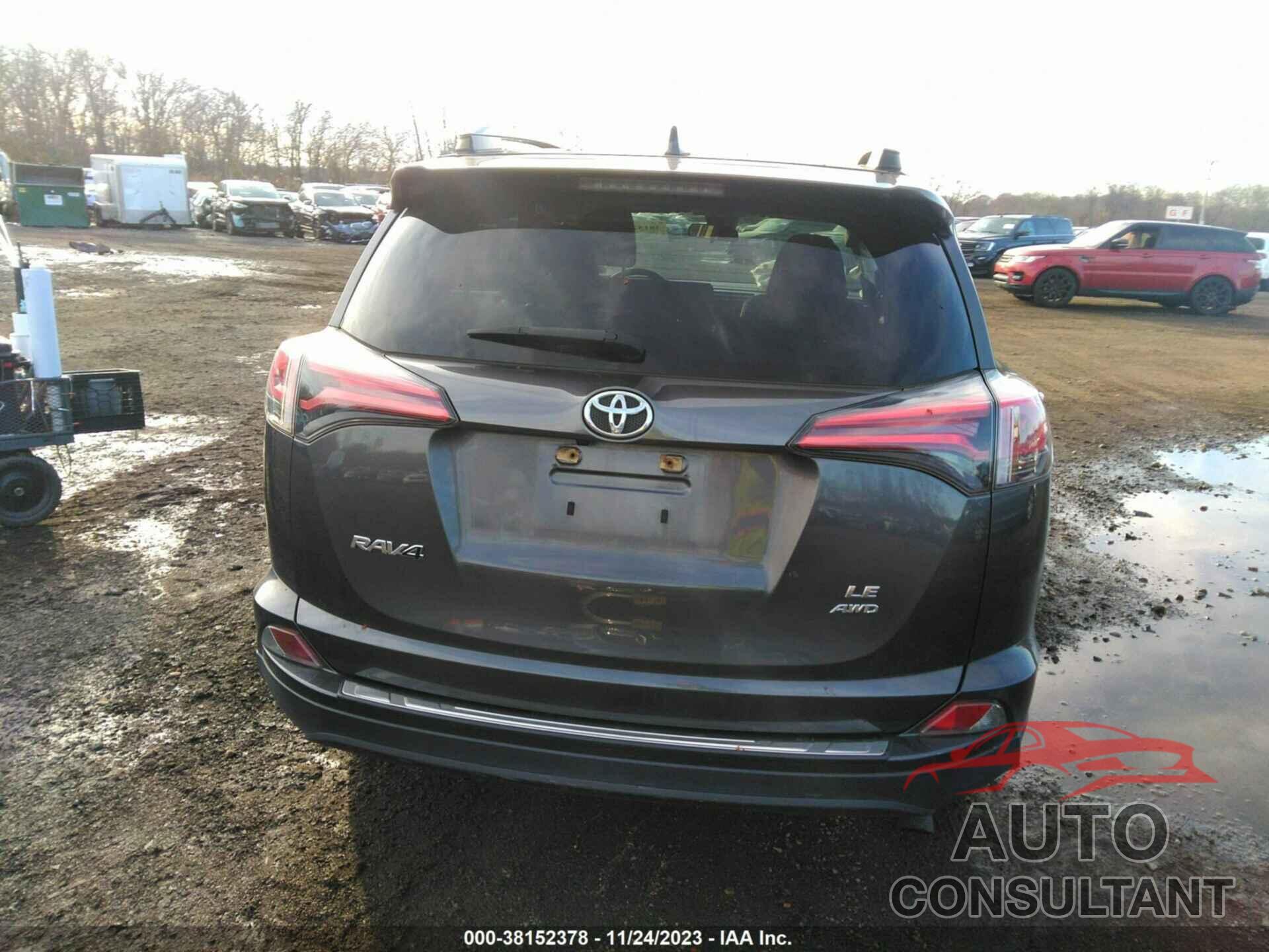 TOYOTA RAV4 2018 - JTMBFREV0JJ738098