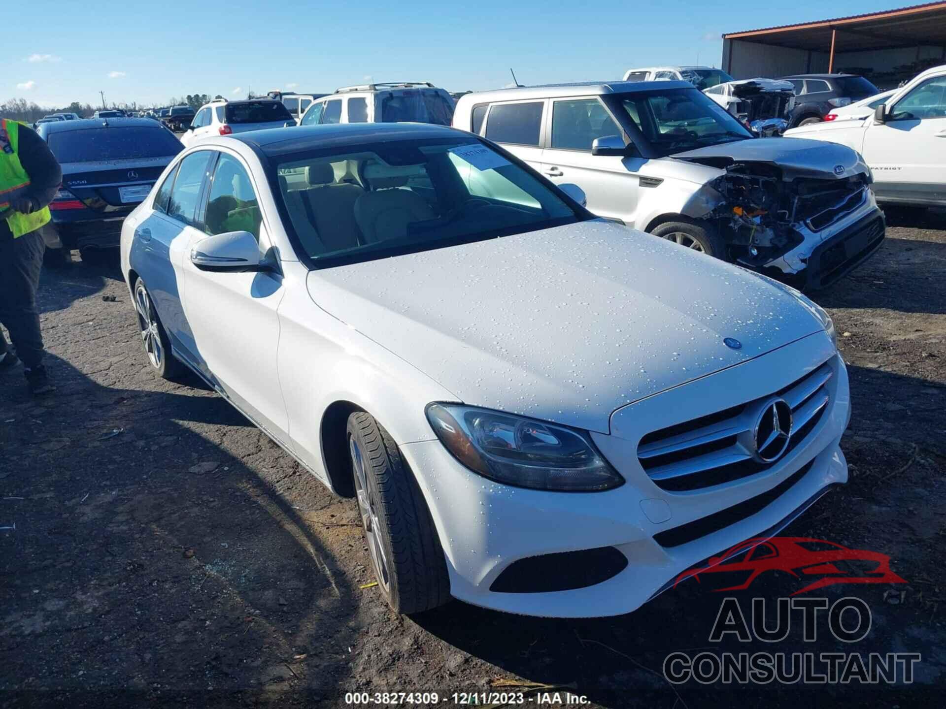 MERCEDES-BENZ C 300 2017 - 55SWF4JB9HU202217