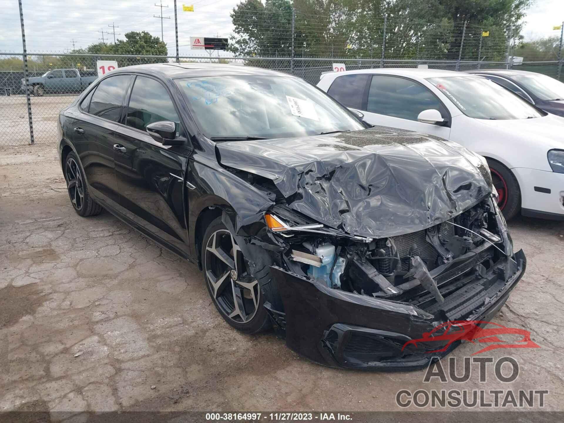 VOLKSWAGEN PASSAT 2020 - 1VWMA7A3XLC025102