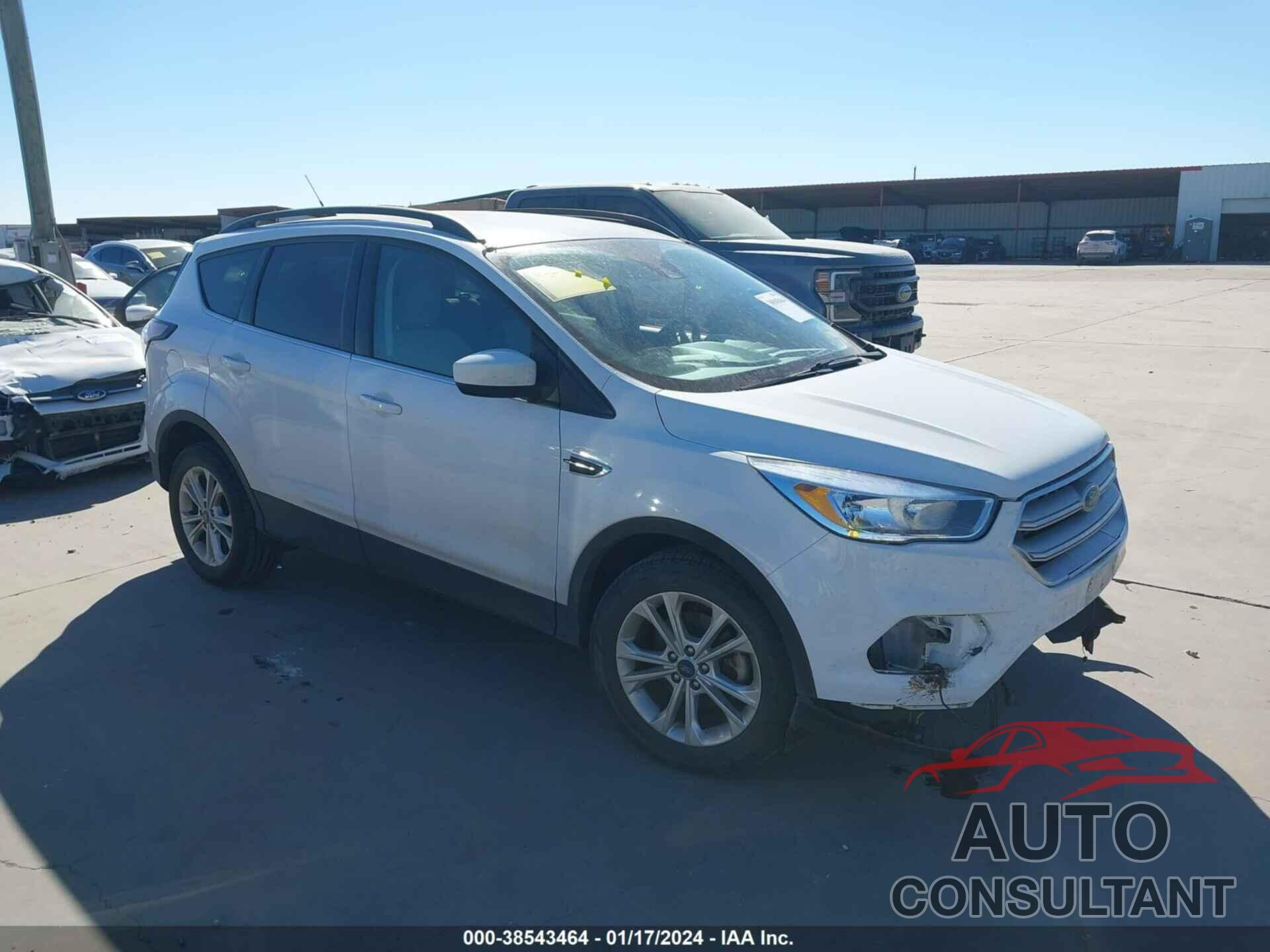 FORD ESCAPE 2018 - 1FMCU0GD9JUD52039