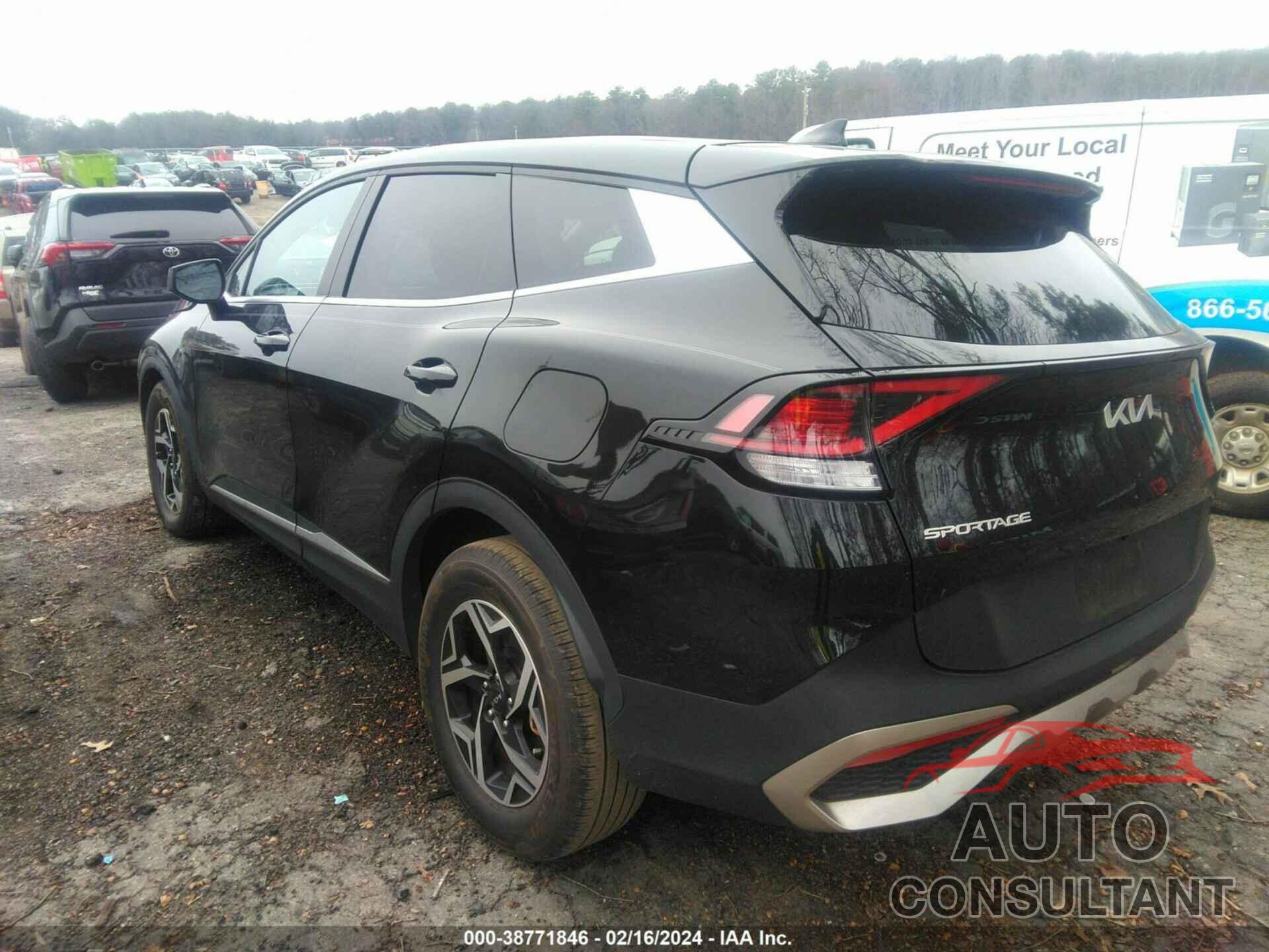 KIA SPORTAGE 2023 - KNDPU3AF6P7039636