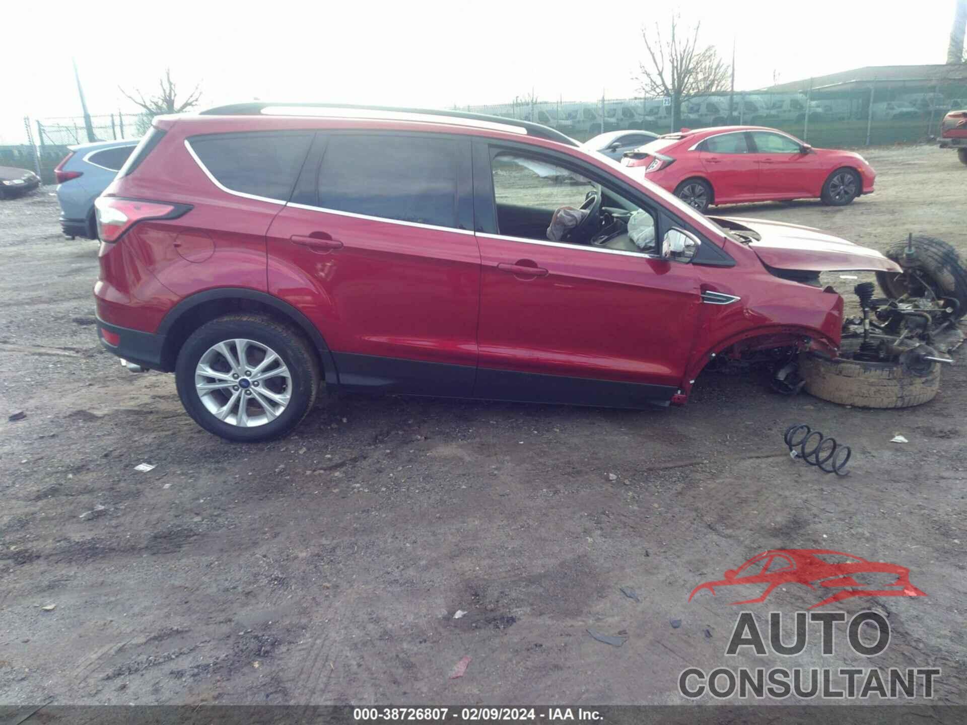 FORD ESCAPE 2018 - 1FMCU9GD9JUB22103