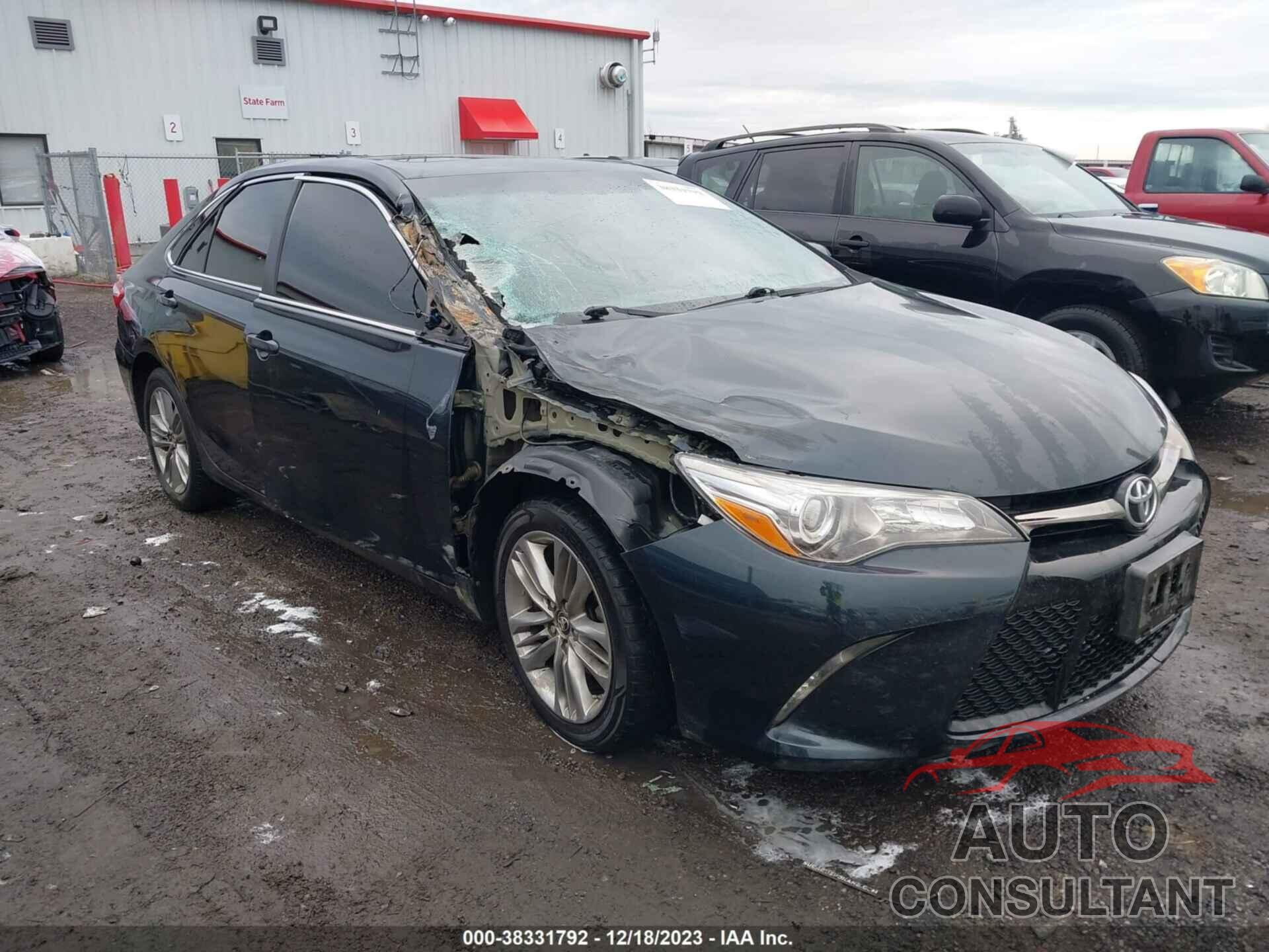 TOYOTA CAMRY 2016 - 4T1BF1FK1GU565121