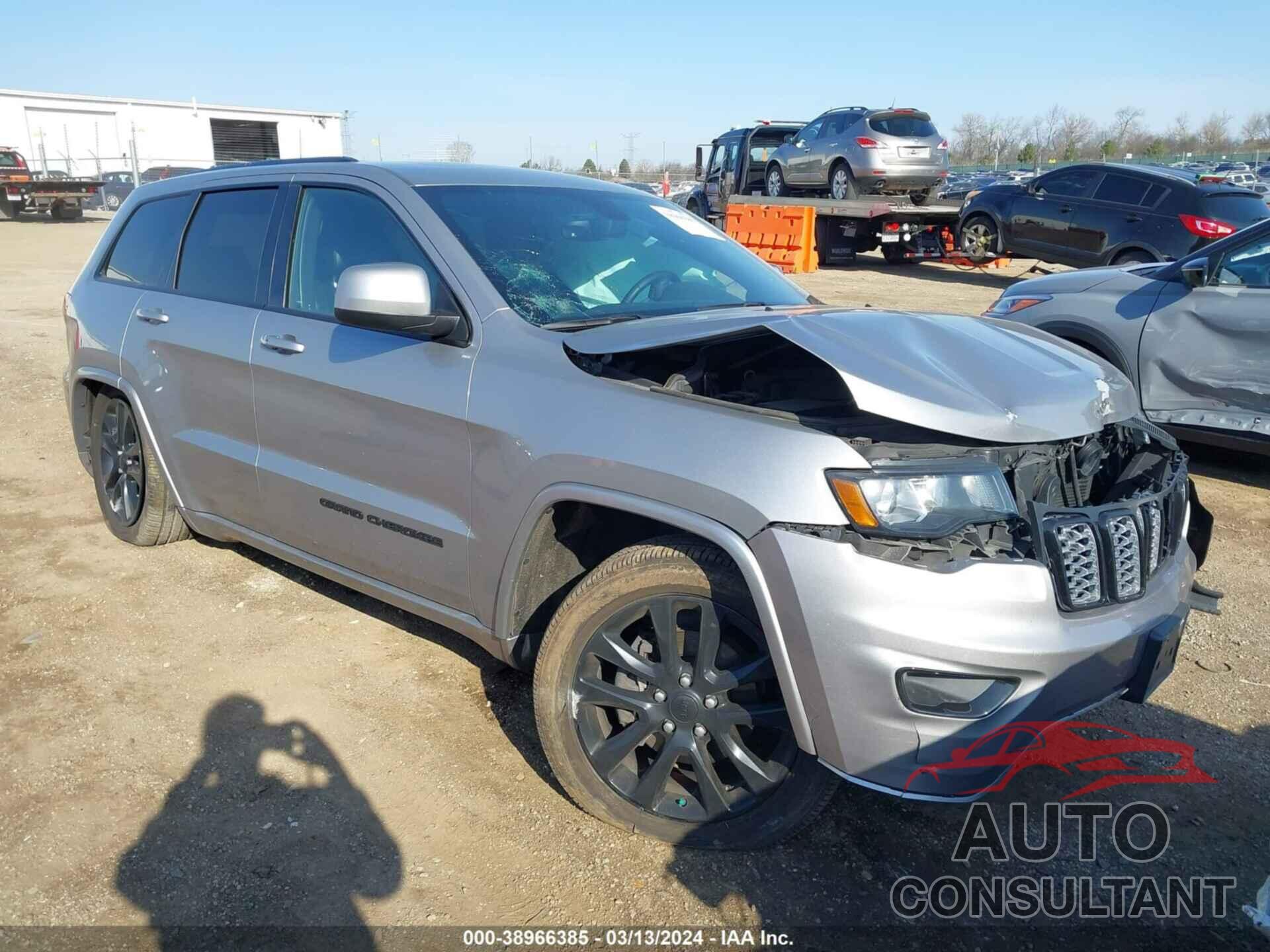 JEEP GRAND CHEROKEE 2018 - 1C4RJFAG3JC215911