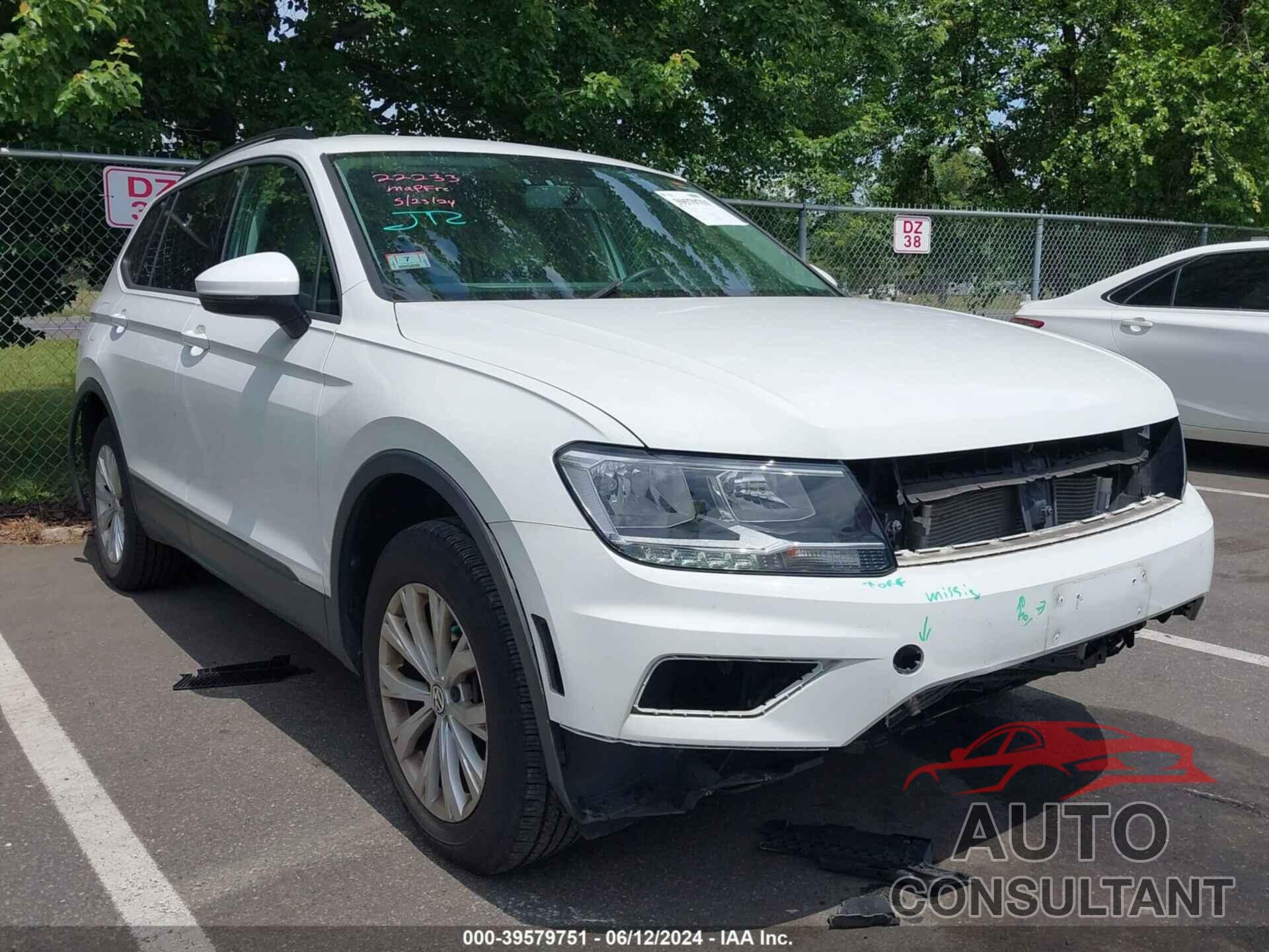 VOLKSWAGEN TIGUAN 2018 - 3VV0B7AX8JM088617