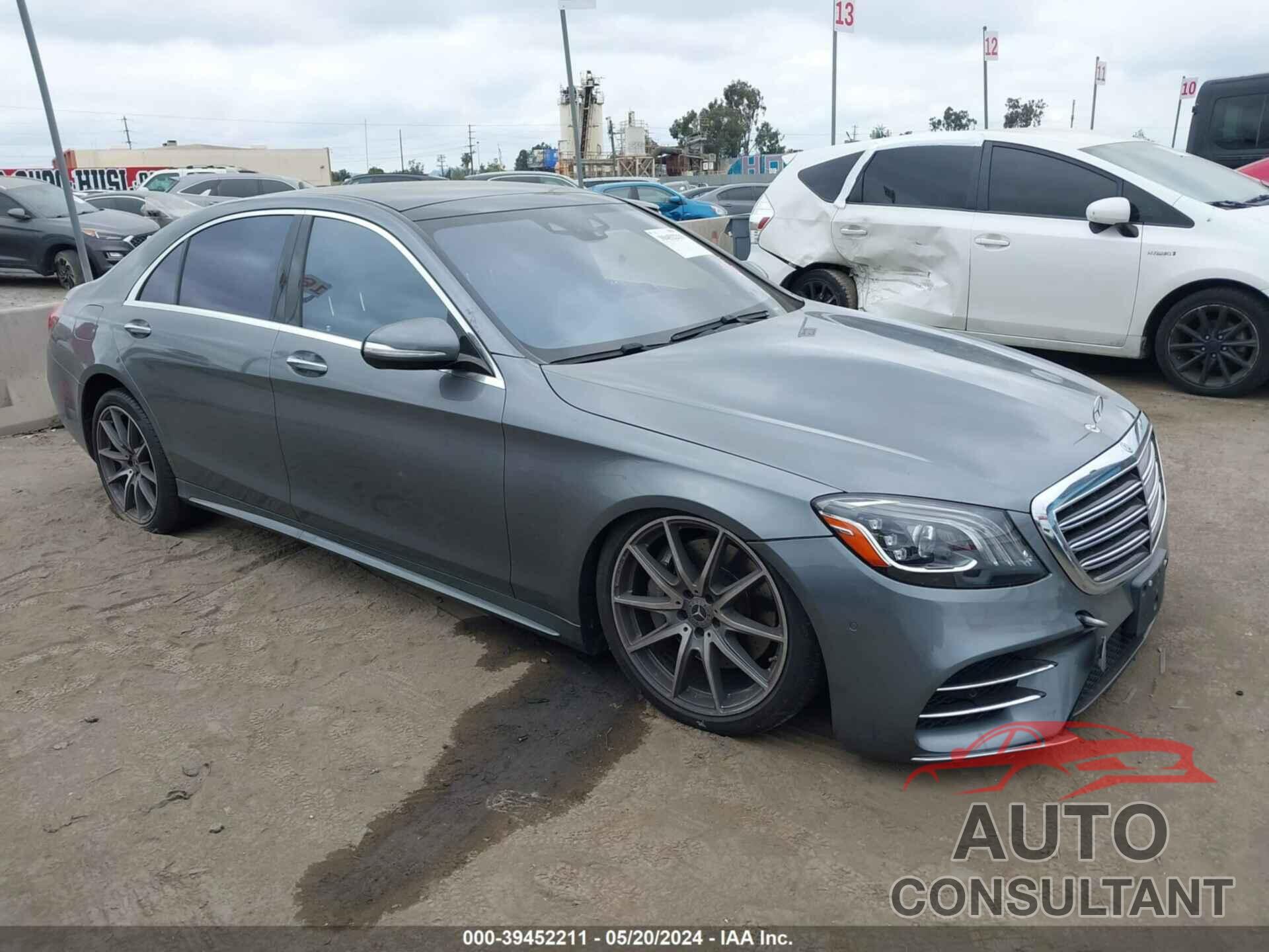 MERCEDES-BENZ S 560 2019 - WDDUG8DBXKA487198