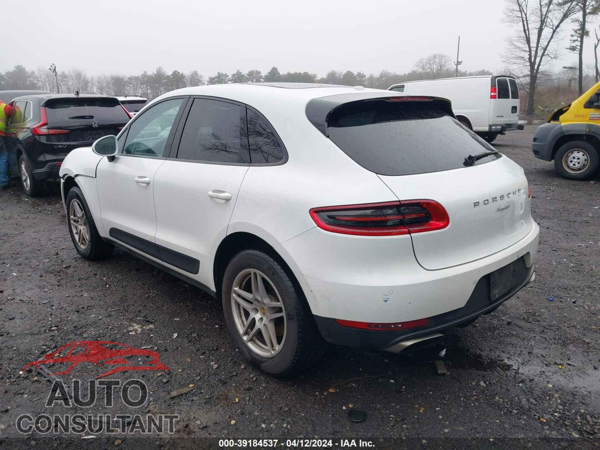 PORSCHE MACAN 2018 - WP1AA2A55JLB01931
