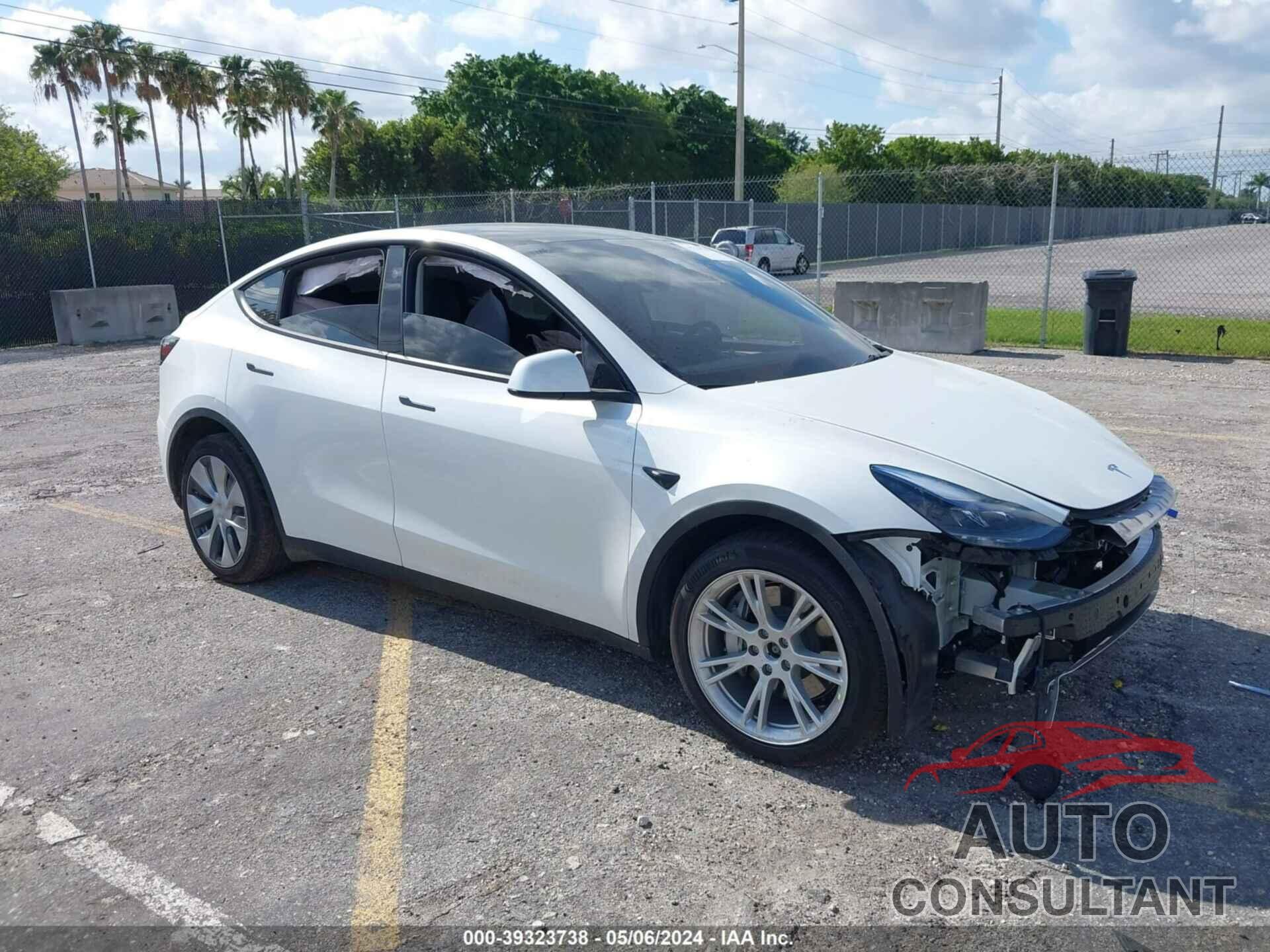 TESLA MODEL Y 2023 - 7SAYGDEE4PF889667