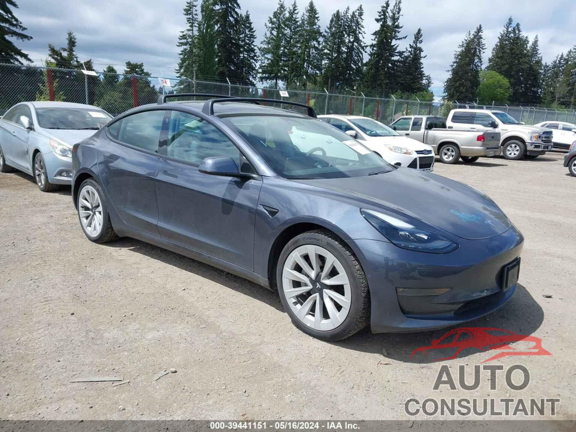 TESLA MODEL 3 2021 - 5YJ3E1EB8MF085465