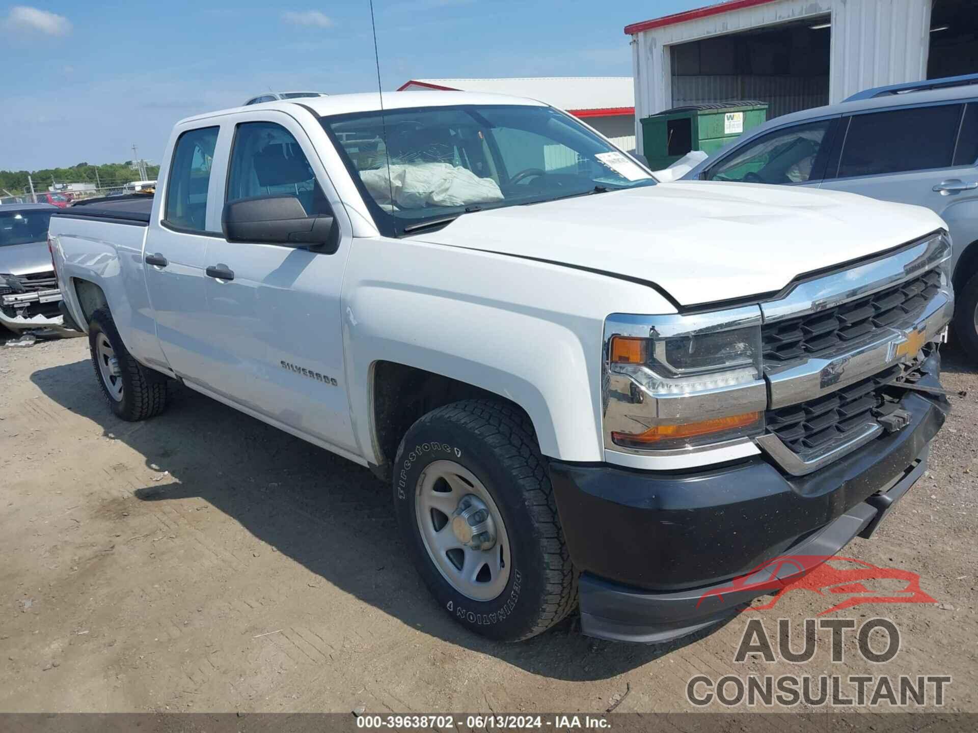 CHEVROLET SILVERADO 1500 2018 - 1GCRCNEHXJZ183544
