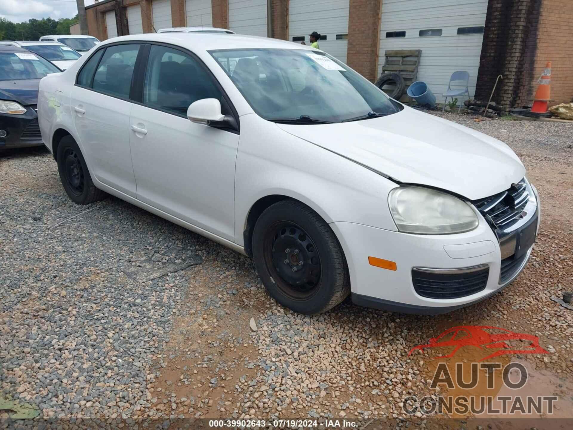 VOLKSWAGEN JETTA 2009 - 3VWJM71K89M057880