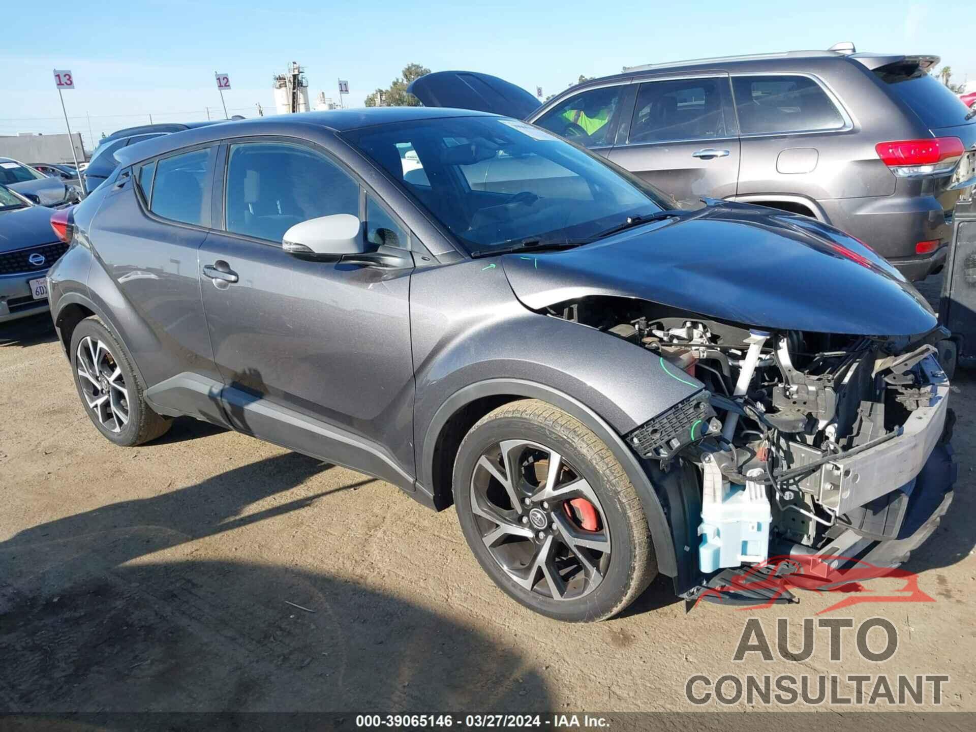 TOYOTA C-HR 2018 - NMTKHMBX4JR042462