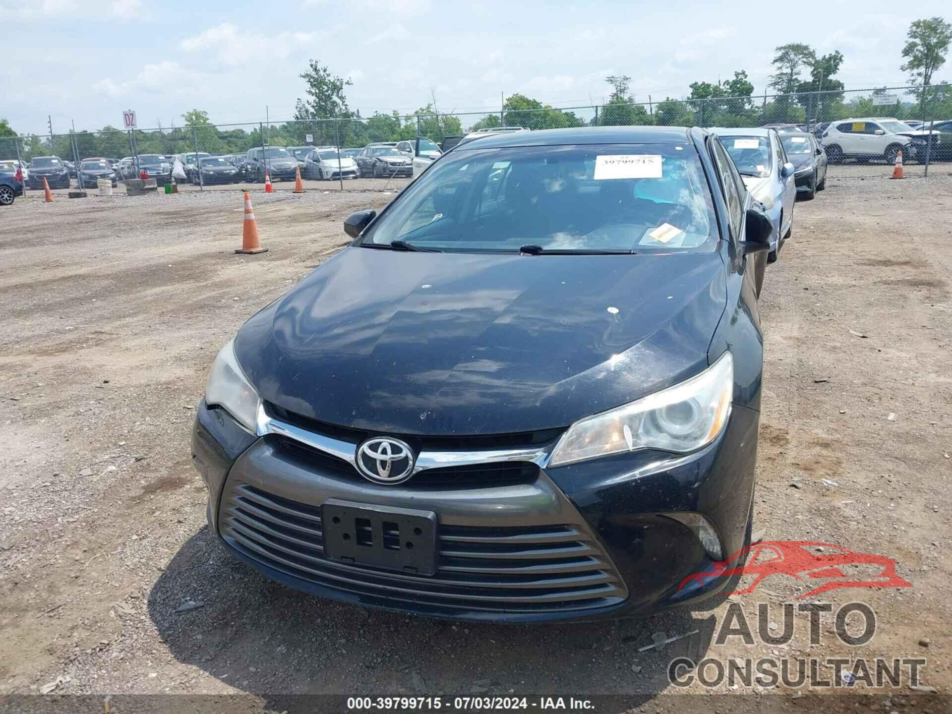 TOYOTA CAMRY 2016 - 4T4BF1FK1GR582300