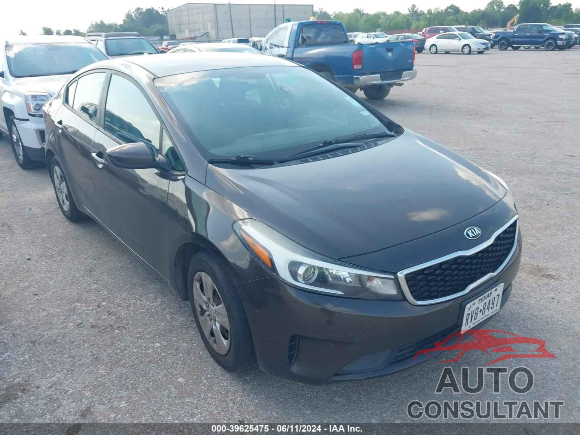 KIA FORTE 2017 - 3KPFK4A75HE158621