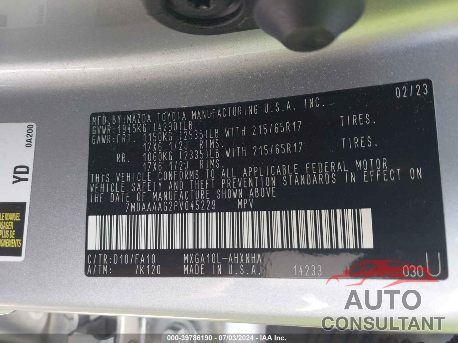TOYOTA COROLLA CROSS 2023 - 7MUAAAAG2PV045229