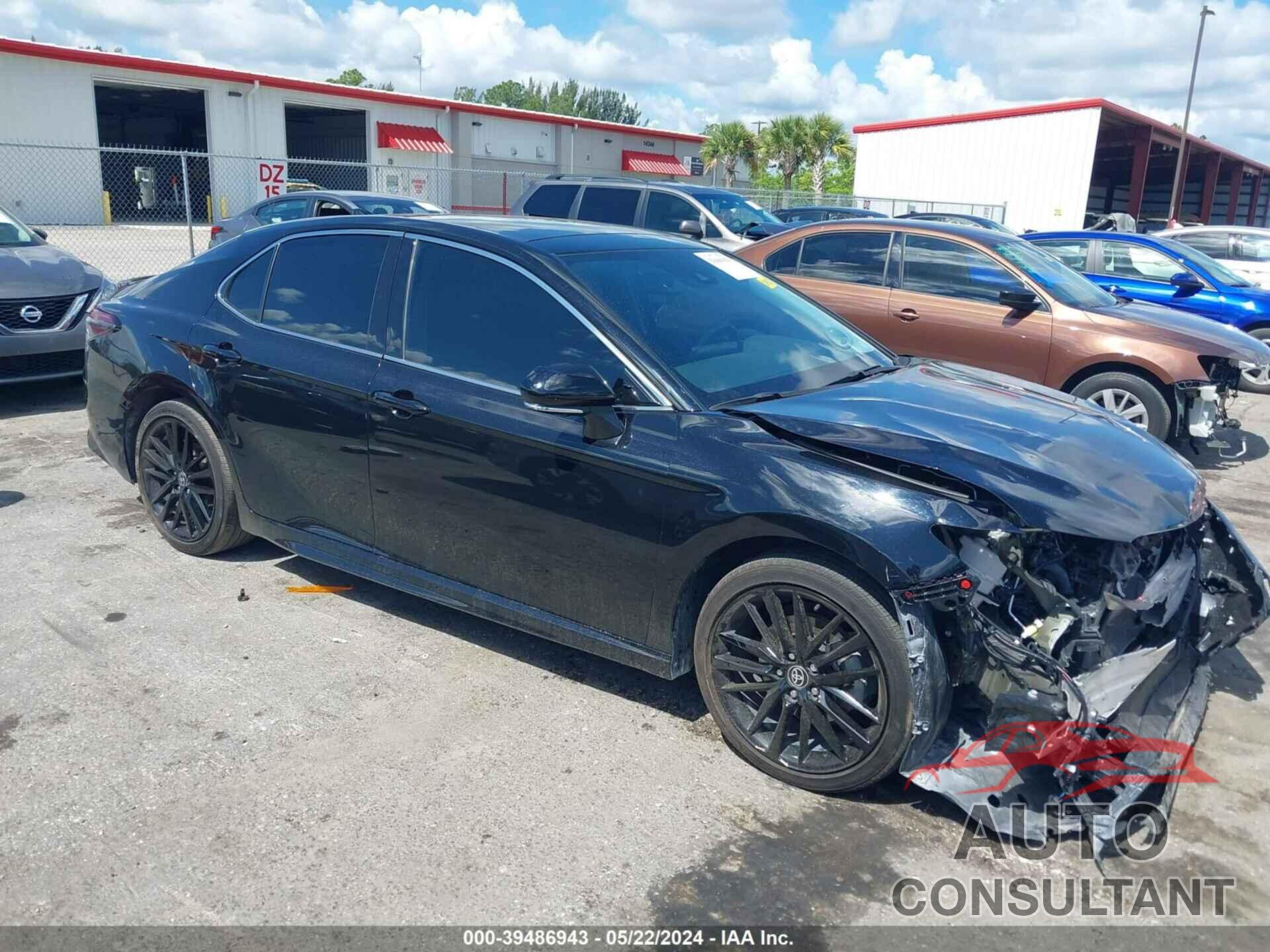 TOYOTA CAMRY 2023 - 4T1KZ1AKXPU081575