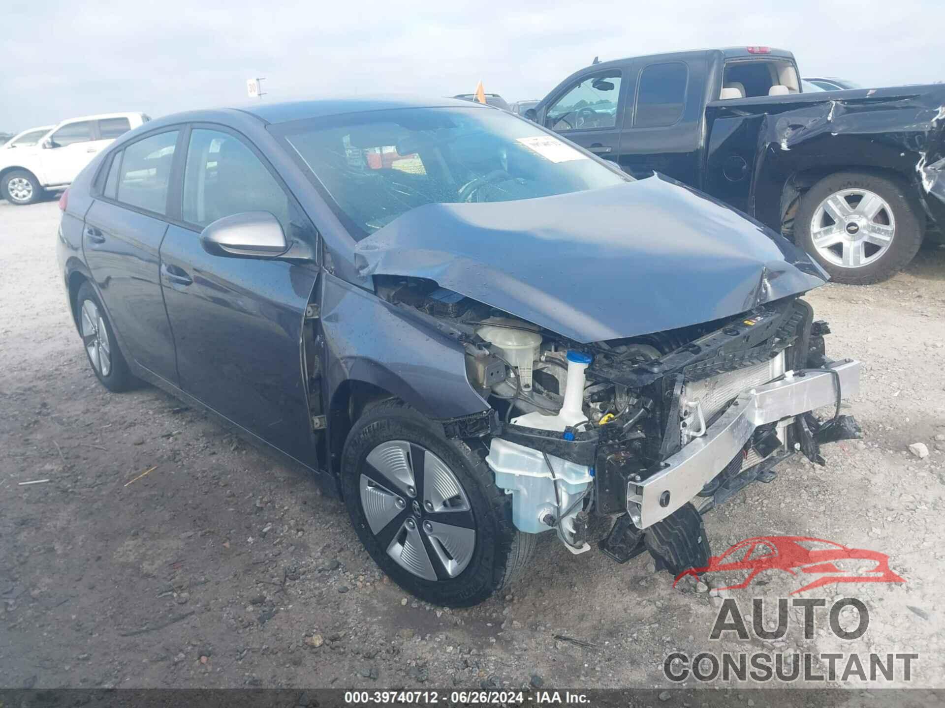 HYUNDAI IONIQ HYBRID 2017 - KMHC65LC2HU046301