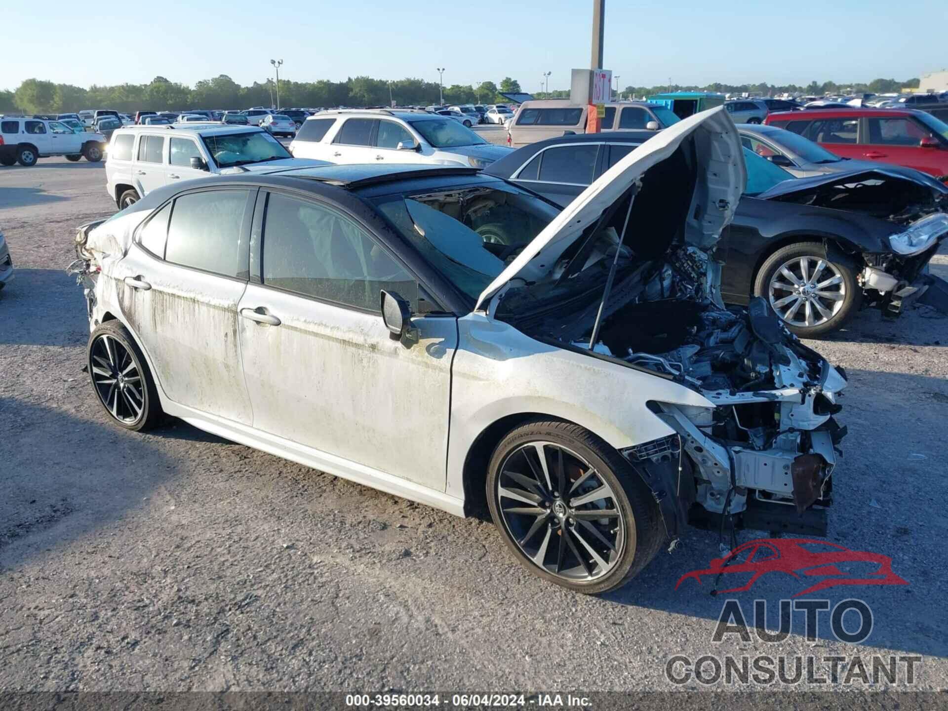 TOYOTA CAMRY 2019 - 4T1B61HK5KU238503