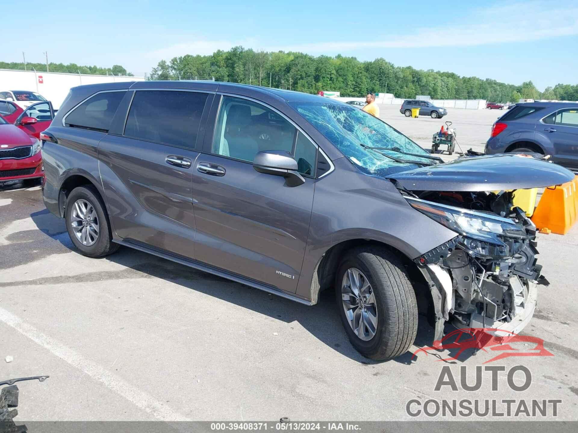 TOYOTA SIENNA 2021 - 5TDYSKFC7MS009856