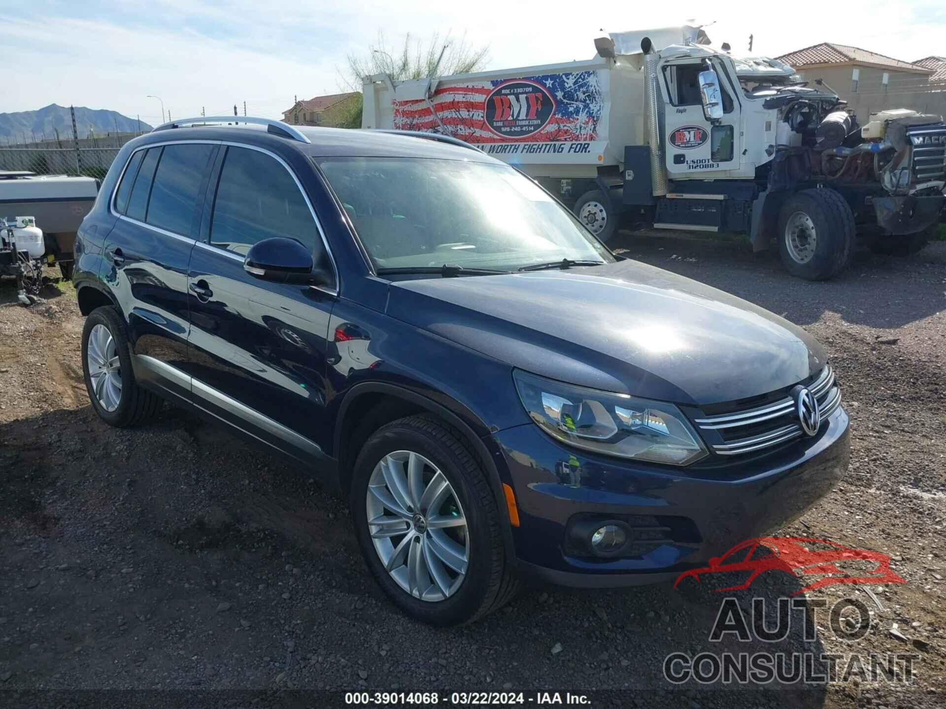 VOLKSWAGEN TIGUAN 2016 - WVGAV7AX7GW589058