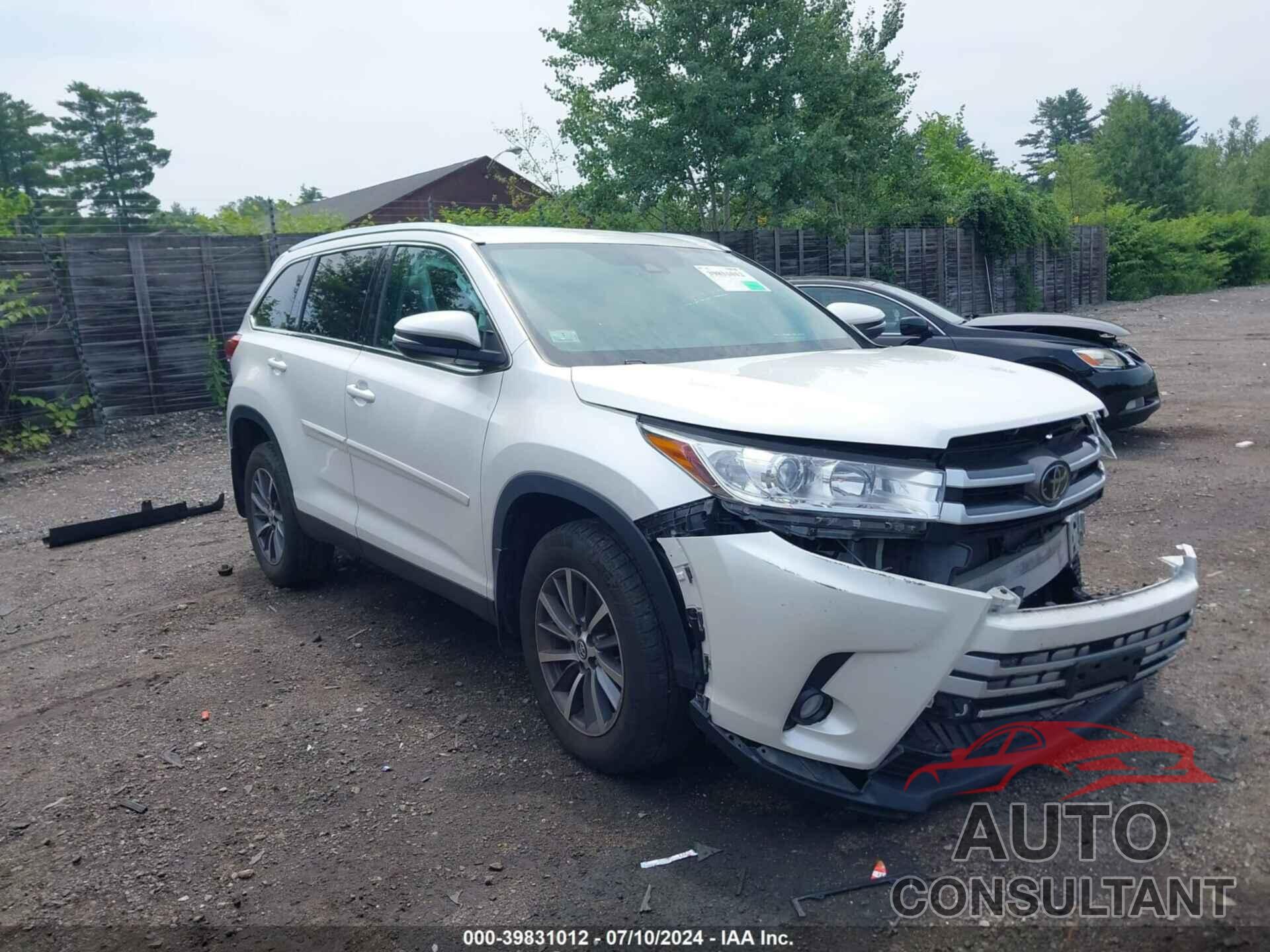 TOYOTA HIGHLANDER 2019 - 5TDJZRFH3KS955452