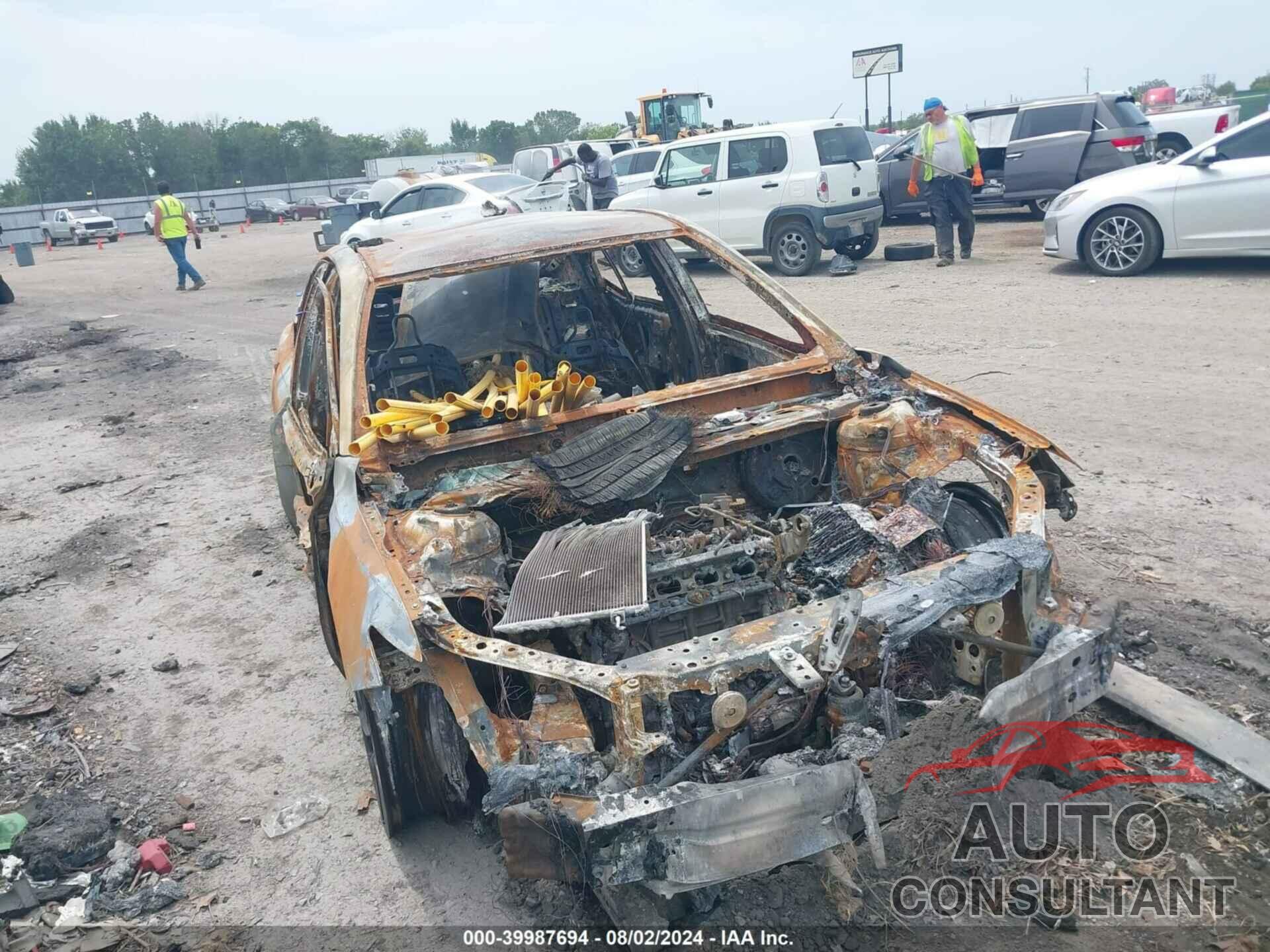 TOYOTA CAMRY 2021 - 4T1C11AK0MU568355